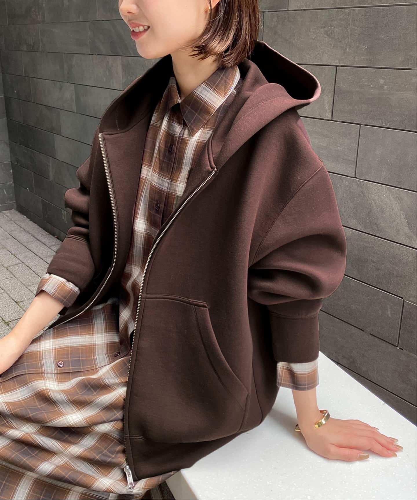 一部店舗・WEB限定カラー有り/追加》ボリュームジップアップフーディー