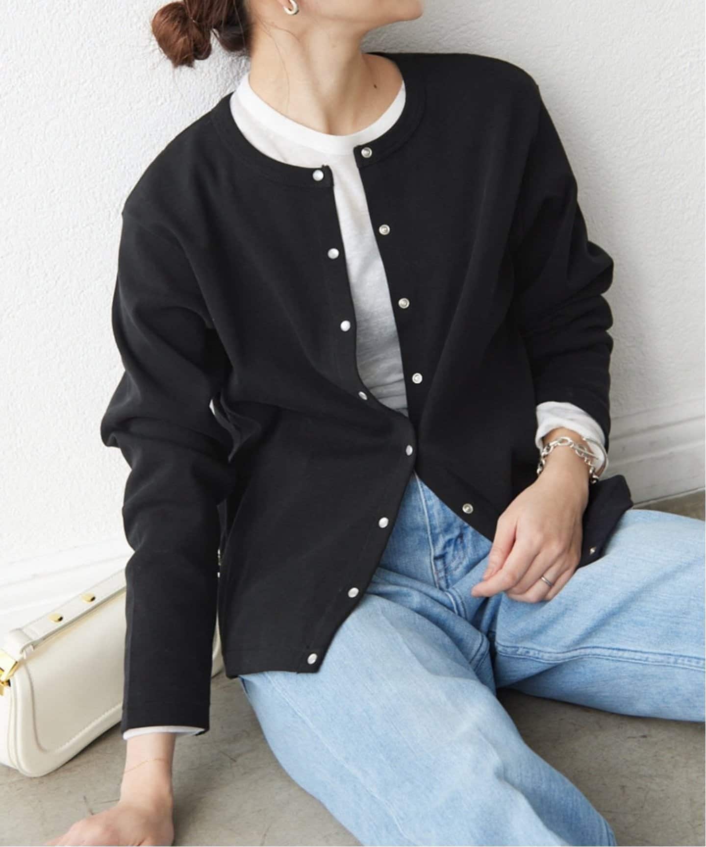 SLOBE IENA - ◆新品タグ付　SLOBE IENA フライスパールボタンカーディガン ナチュラル WEB限定/追加予約》フライスパールボタンカーディガン