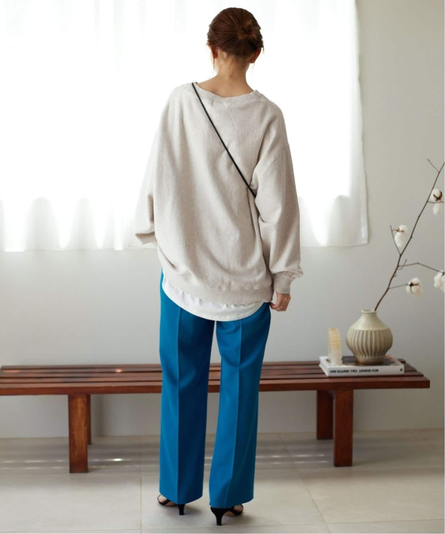 SLOBE IENA MARSEILLE ロゴスウェット SLOBE IENA｜《WEB限定/追加》MARSEILLE ロゴスウェット