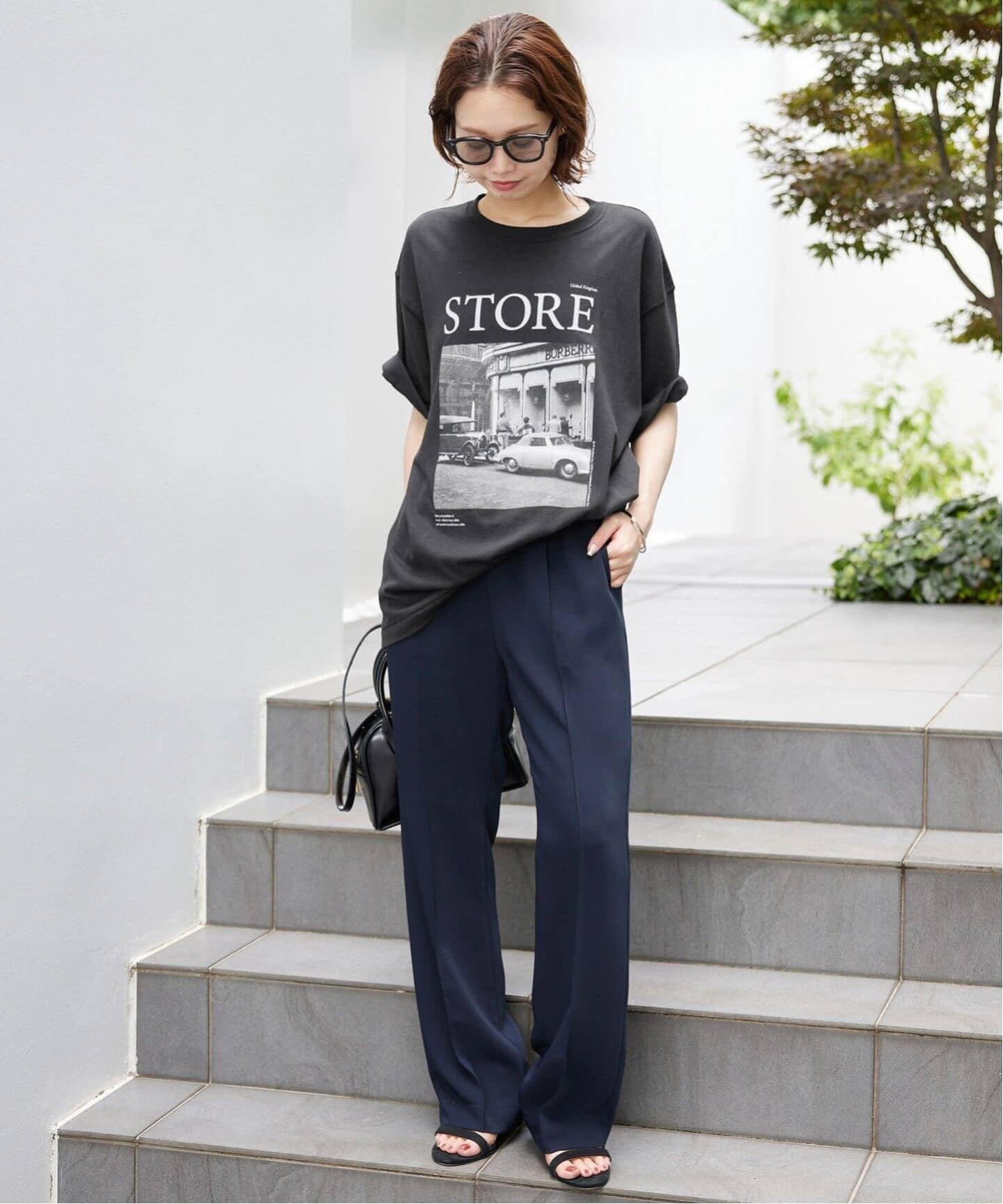 週末値下げSLOBE IENA LIFEフォトルーズTEE 黒 早めに欲しい方！ WEB限定/追加3予約》LIFEフォトルーズTEE（Tシャツ／カットソー