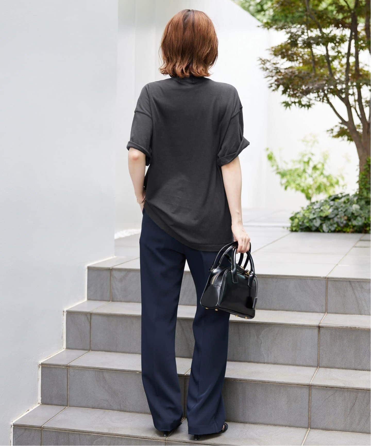 週末値下げSLOBE IENA LIFEフォトルーズTEE 黒 早めに欲しい方！ WEB限定/追加3予約》LIFEフォトルーズTEE（Tシャツ／カットソー