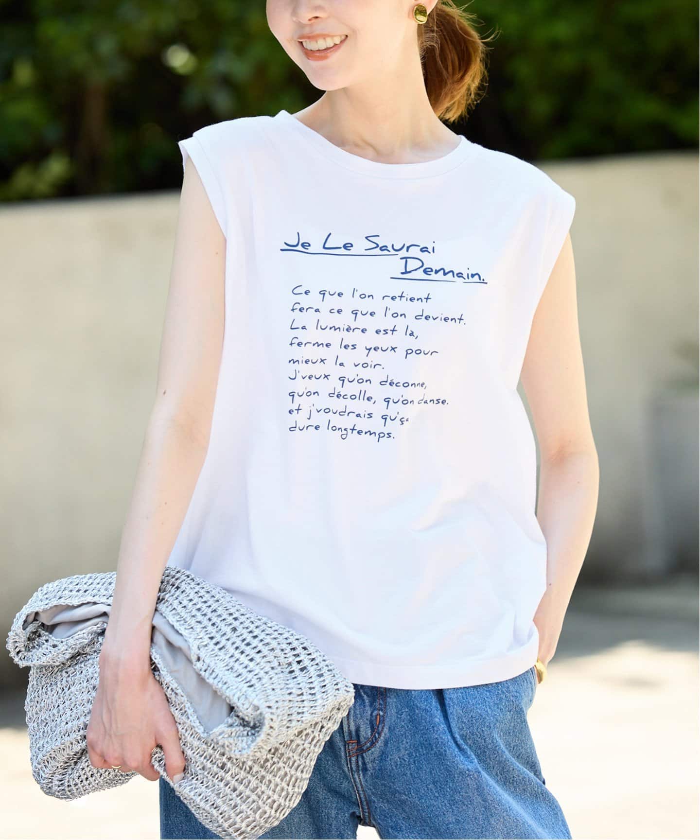 レタリングロゴTEE