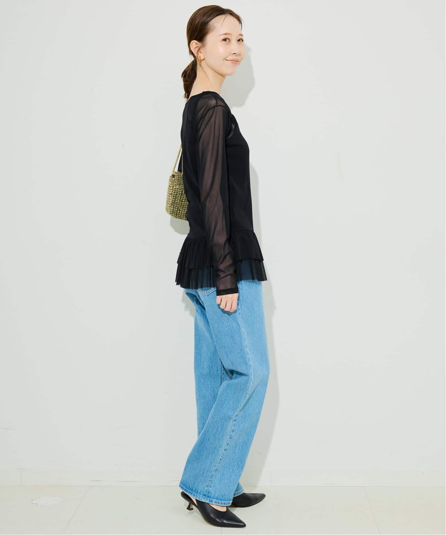 ヘムラッフルチュールプルオーバー（Tシャツ／カットソー）｜SLOBE