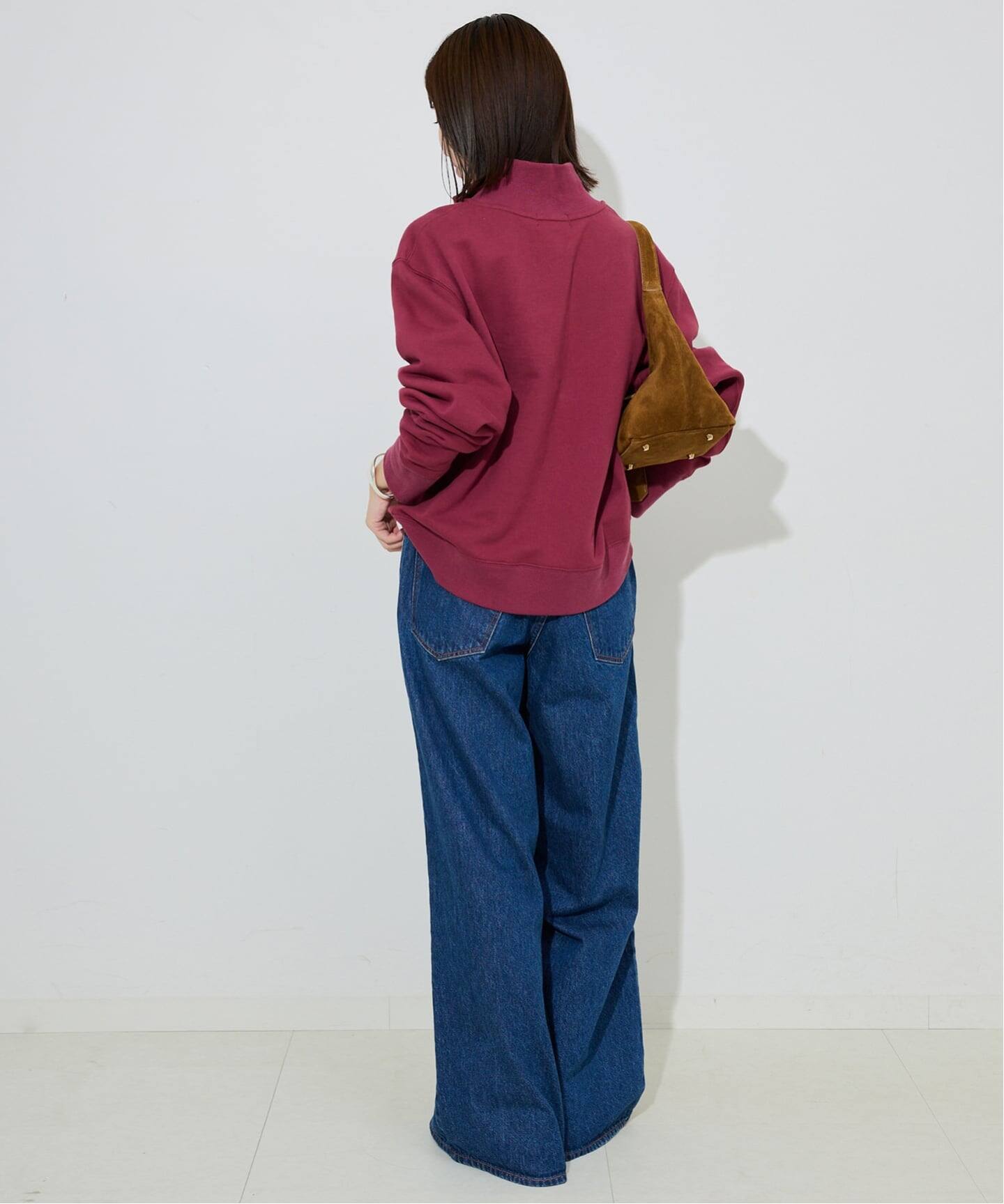 SLOBE IENA ハーフジップスウェット SLOBE IENA（スローブイエナ）の「ハーフジップロゴスウェット