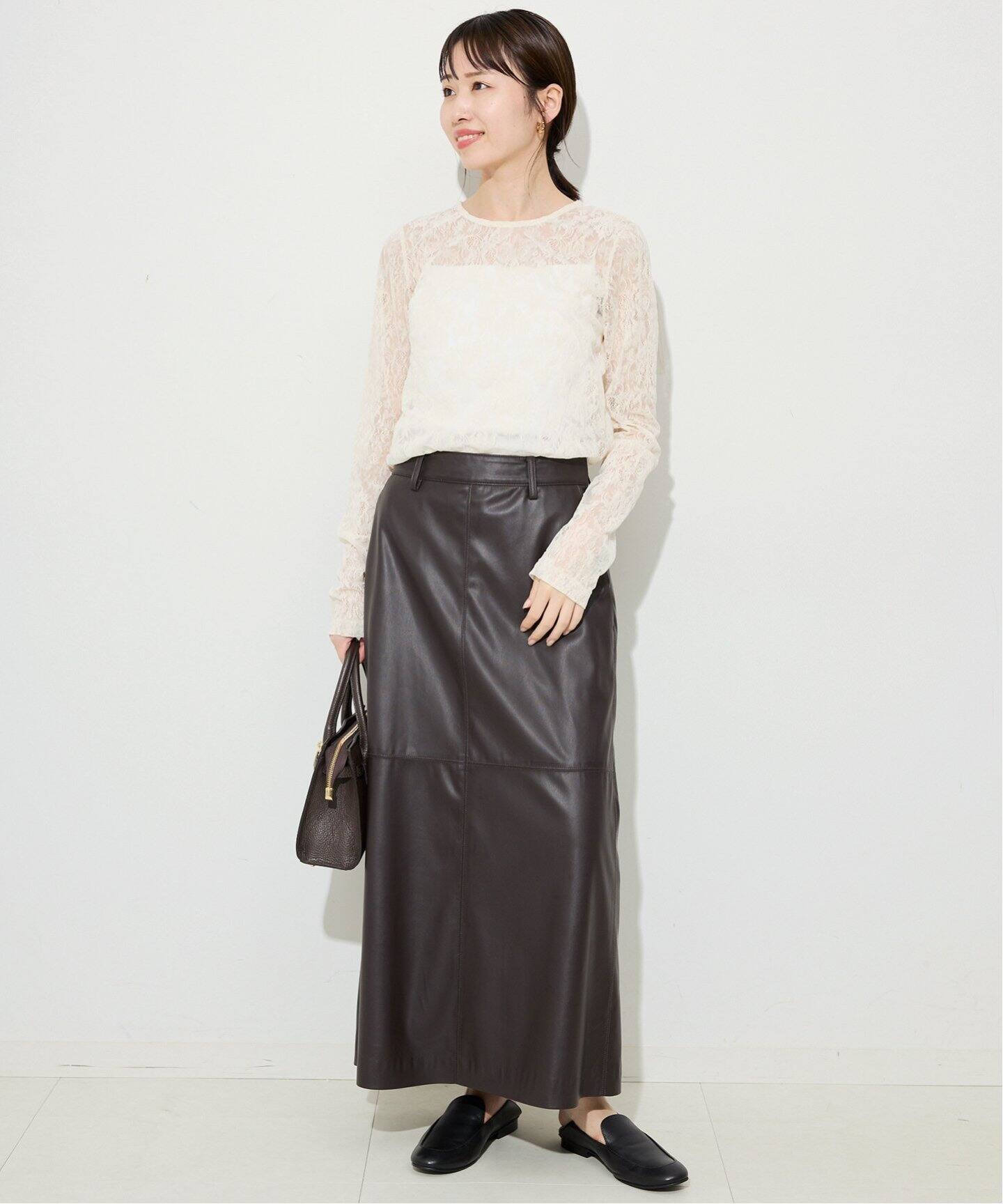 SLOBE IENA レースフロッキープルオーバー ホワイト　後ろボタン レースフロッキープルオーバー（Tシャツ／カットソー）｜SLOBE IENA
