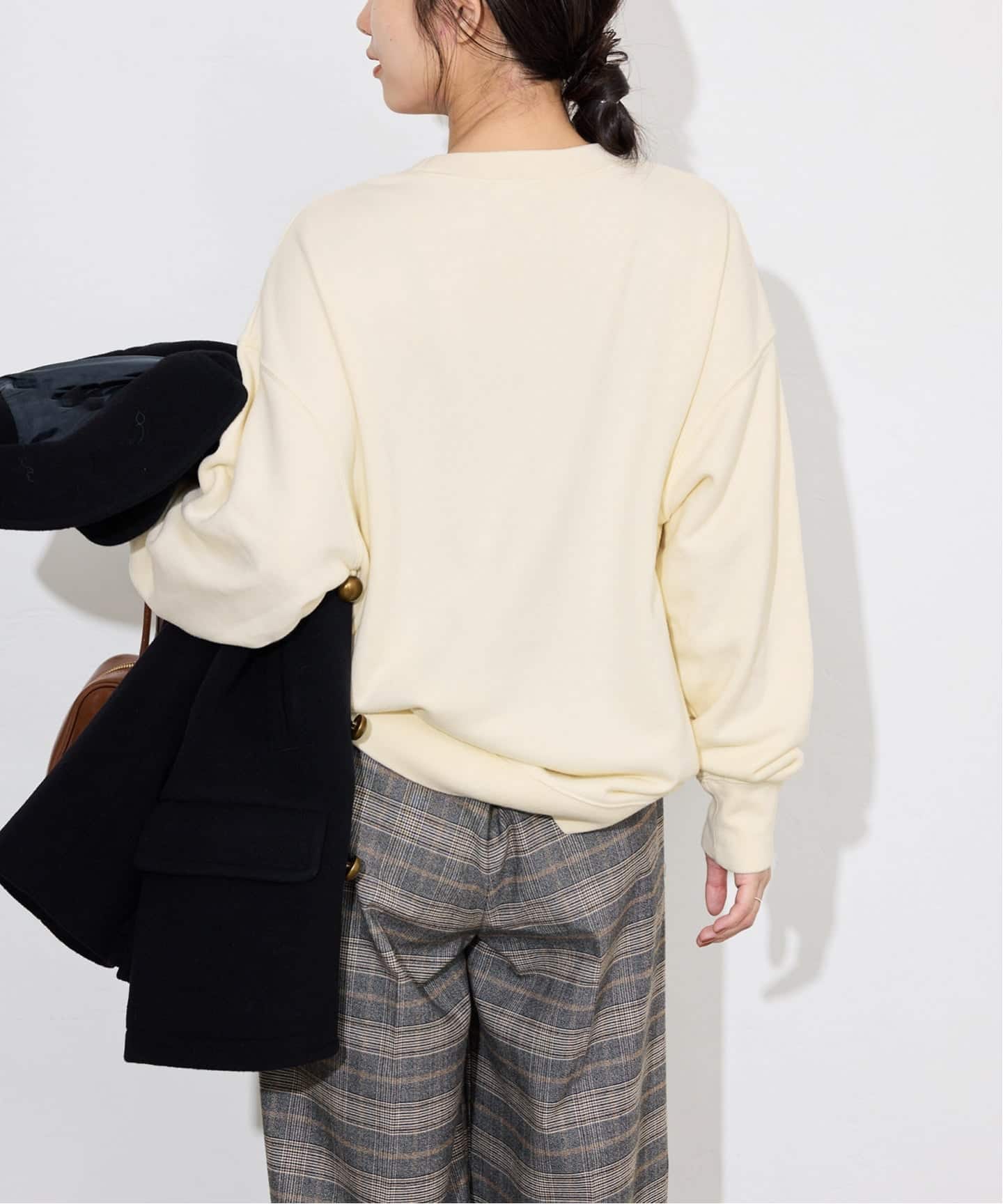 ☆SLOBE IENA☆+81BRANCA SLOBE別注　ロゴスウェット 予約》+81BRANCA/ハチイチブランカ SLOBE別注 ロゴスウェット