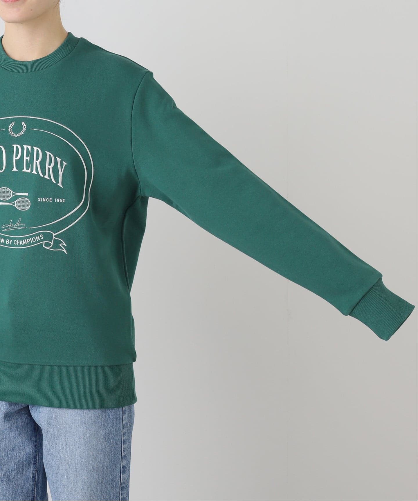 FRED PERRY フレッドペリー　スウェット FRED PERRY/フレッドペリー LOGOスウェット M1605 (MENS