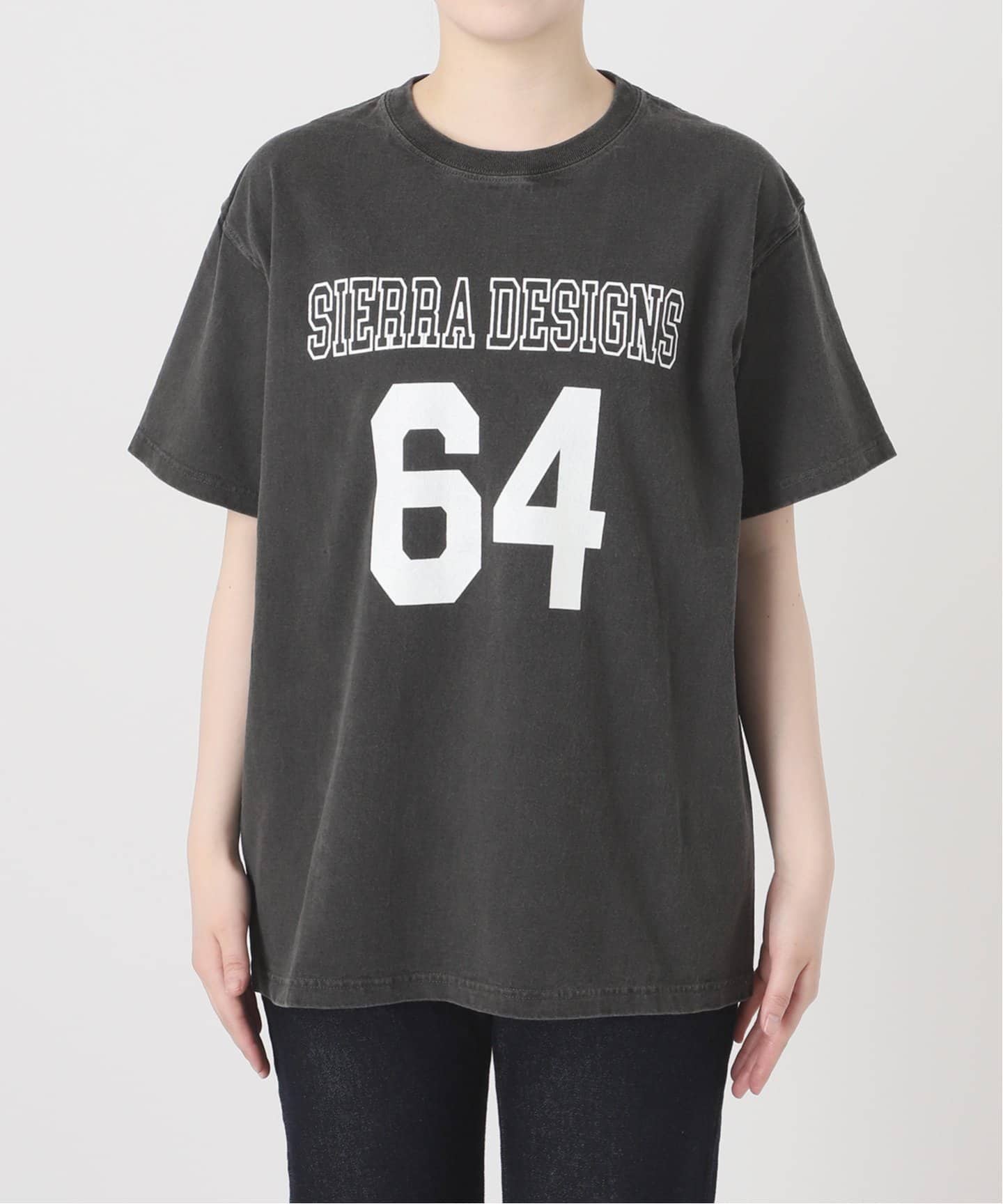 SLOBEIENA サテンナンバーアメフトロンTEE SLOBE IENA（スローブイエナ）の「サテンナンバーアメフトロン