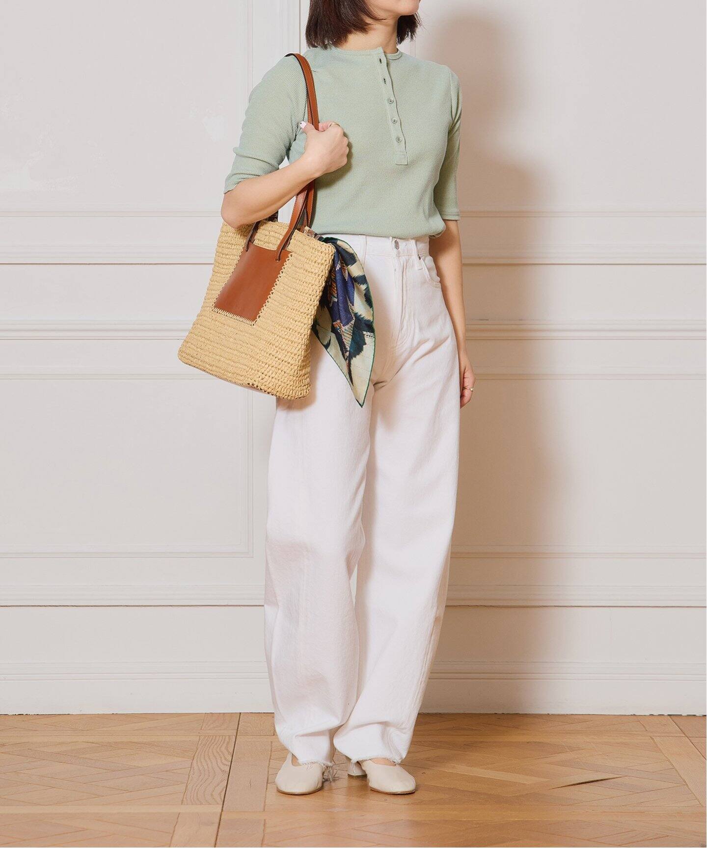 IENA LA BOUCLE イエナ ラブークル 25SS ヘンリーネックTシャツ 25-070-914-3250 グリーン F IENA - IENA LA BOUCLE イエナ ラブークル 25SS ヘンリーネックTシャツ