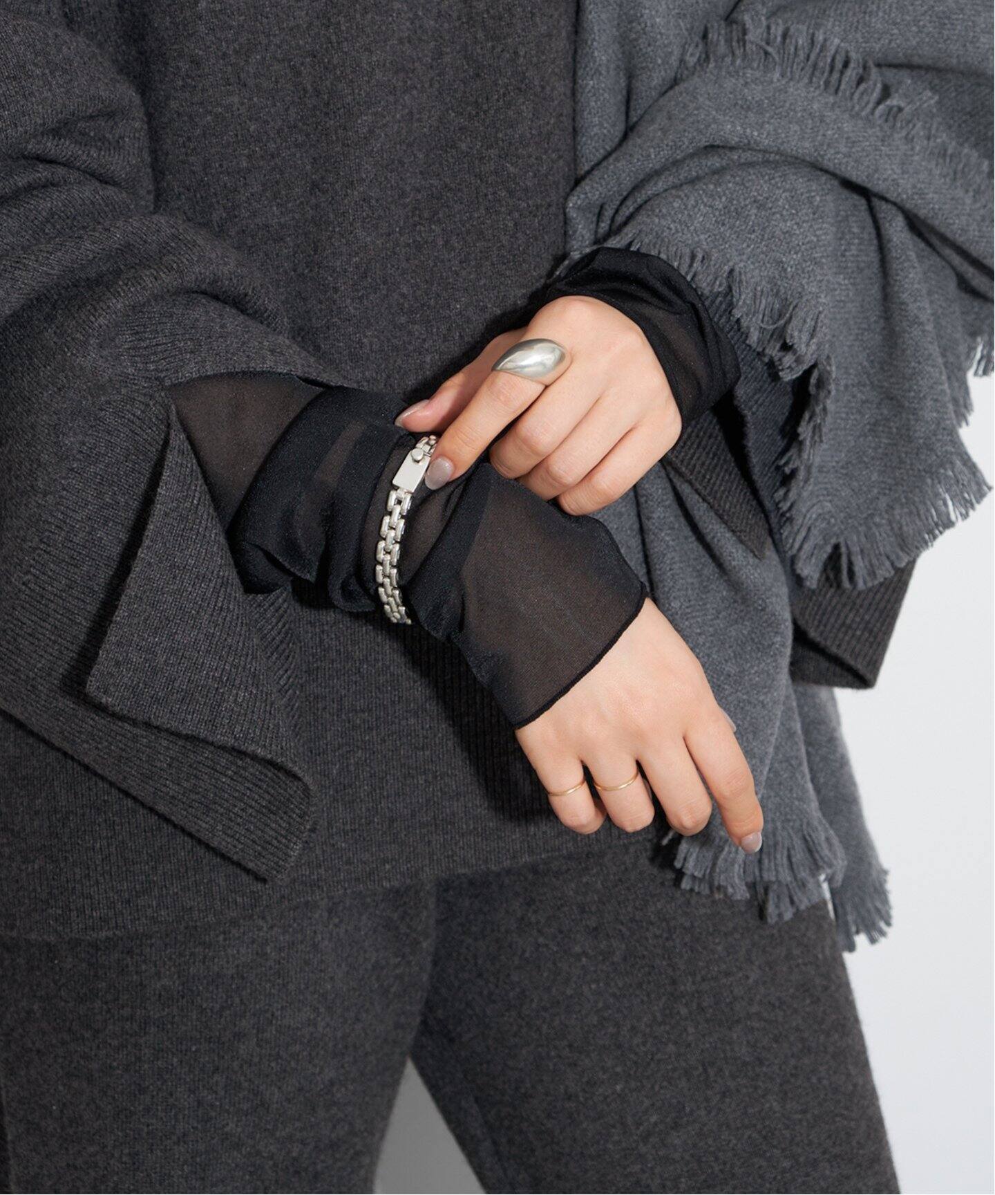 WEB限定追加》R'IAM Sheer Cuff プルオーバー（Tシャツ