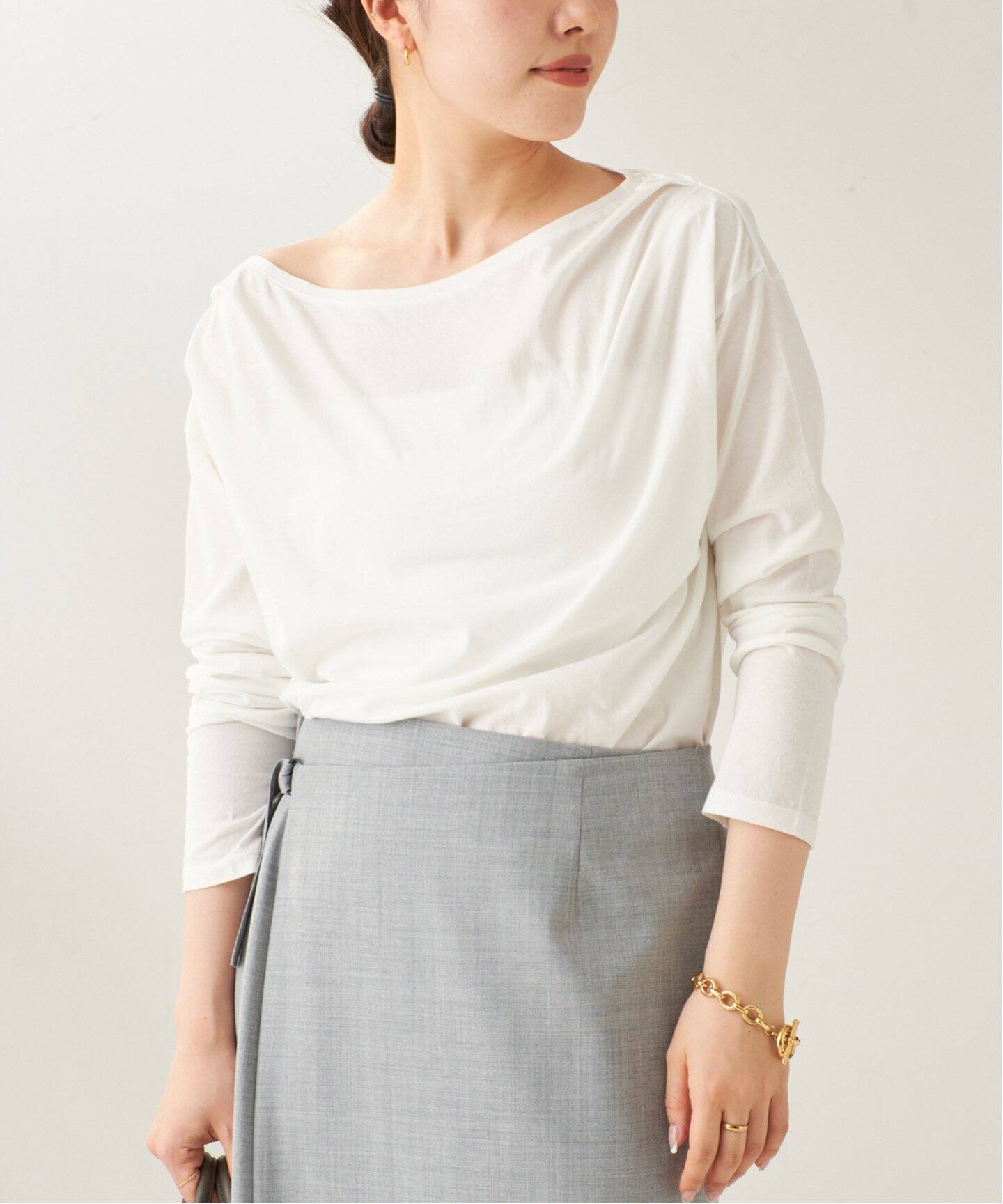 Plage (プラージュ) ★★ ① 25070922838010 DESIGN TUCK Tシャツ レディース ホワイト FREE DESIGN TUCK Tシャツ（Tシャツ／カットソー）｜Plage（プラージュ）の