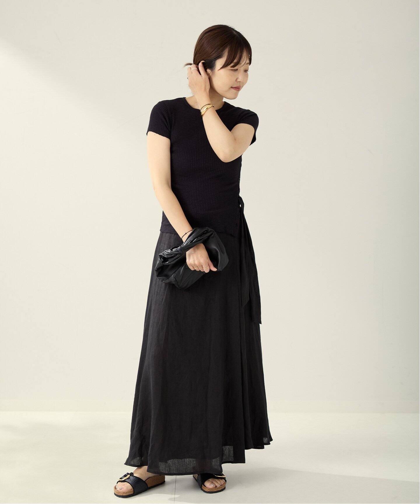 le / ル SIDE BUTTON SLIT トップス（Tシャツ／カットソー