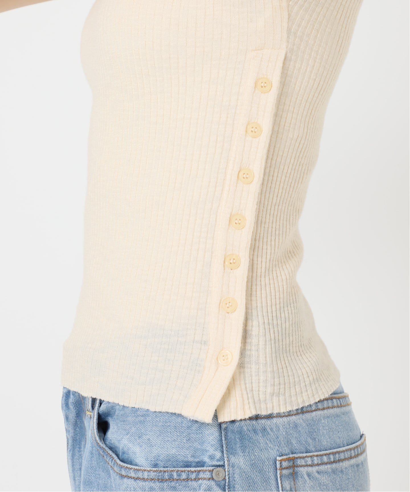 Plage le / ル SIDE BUTTON SLIT トップス le / ル SIDE BUTTON SLIT トップス（Tシャツ／カットソー