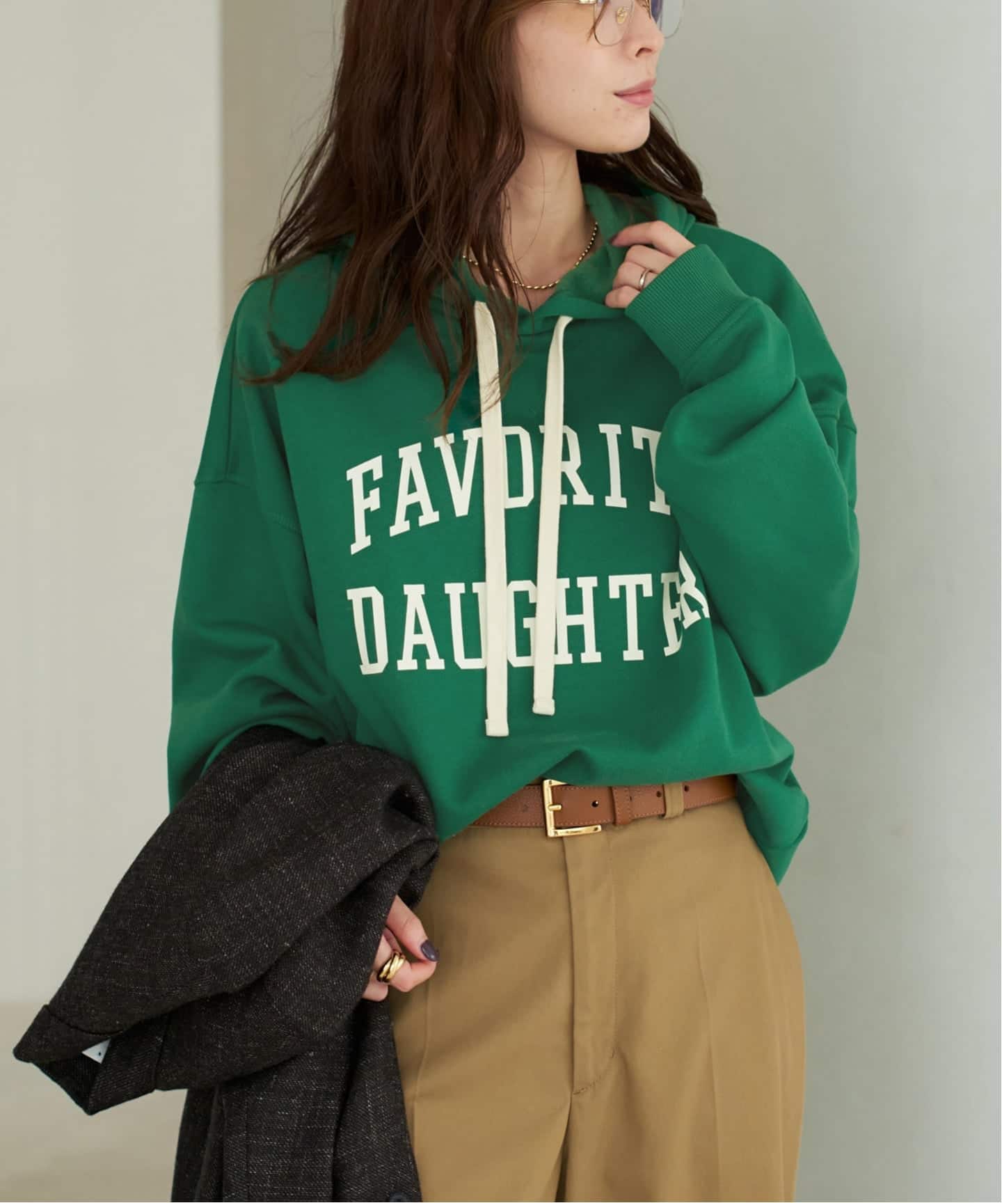 Favorite Daughter / フェイバリットドーター LOGO フーディー