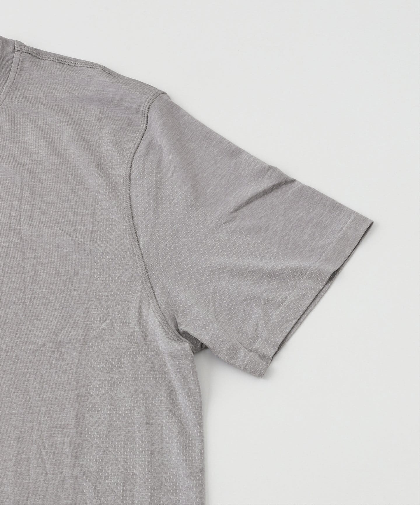 ENGINEERED MESH ZONE STANDARD T-SHIRT RC-1529（Tシャツ