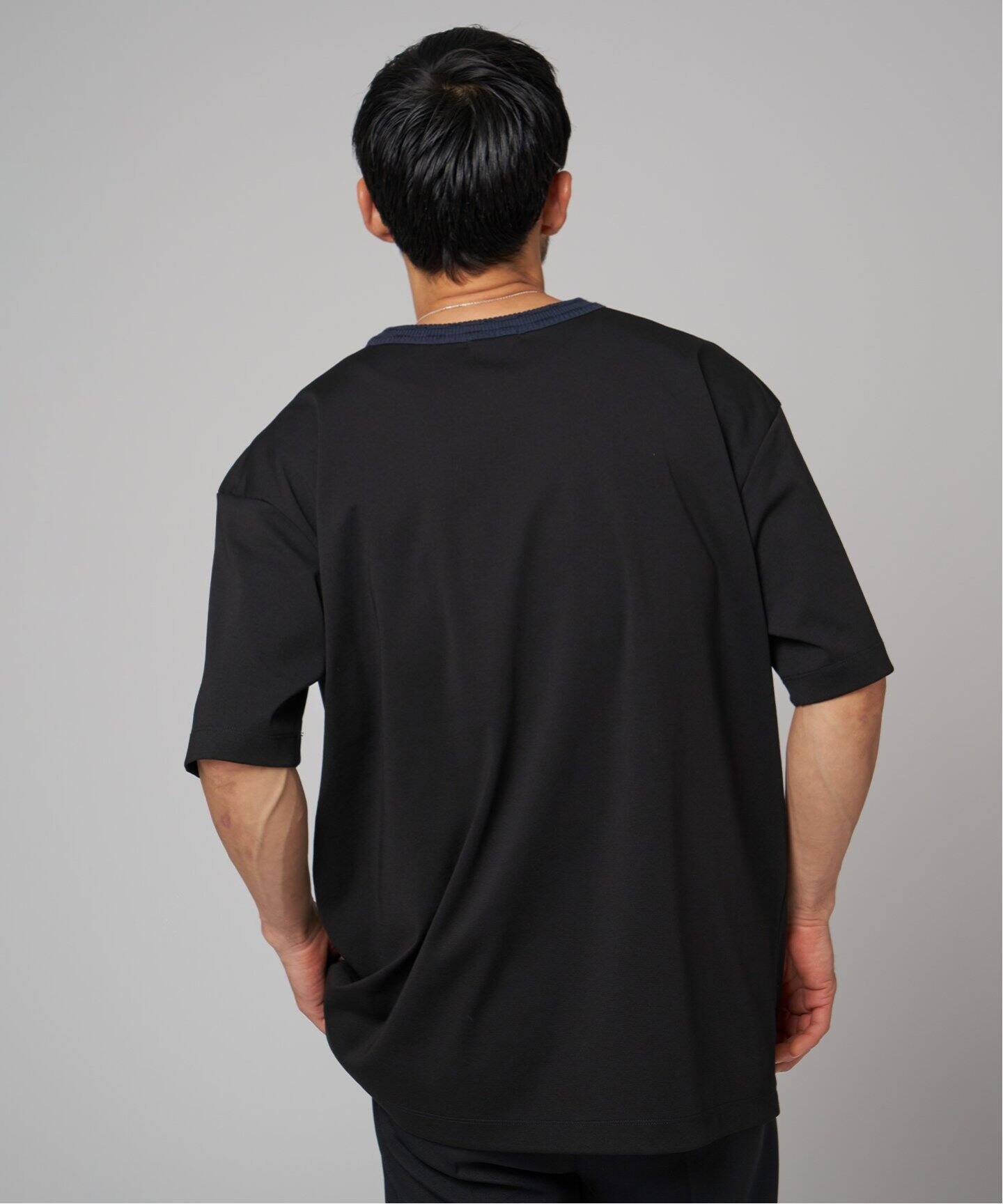 ÉDIFICEエディフィス 黒 Vネック 長袖シャツ BARAILLE & GARMENTS 別注 タートルネック Tシャツ 『LONGMORN