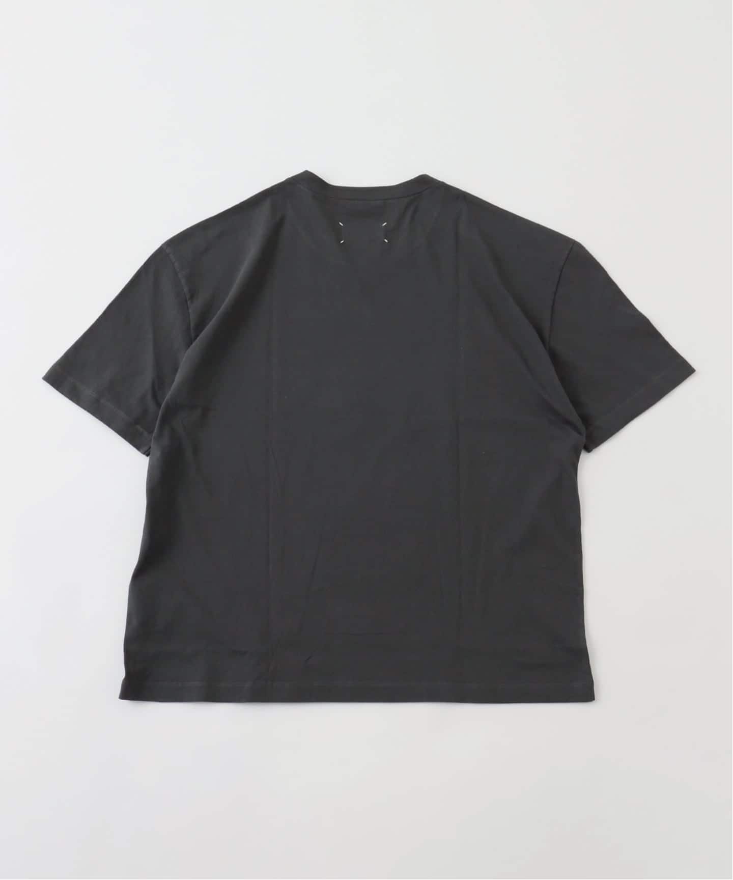 MAISON MARGIELA（メゾンマルジェラ） SYADOW CALENDAR LOGO TEE（T