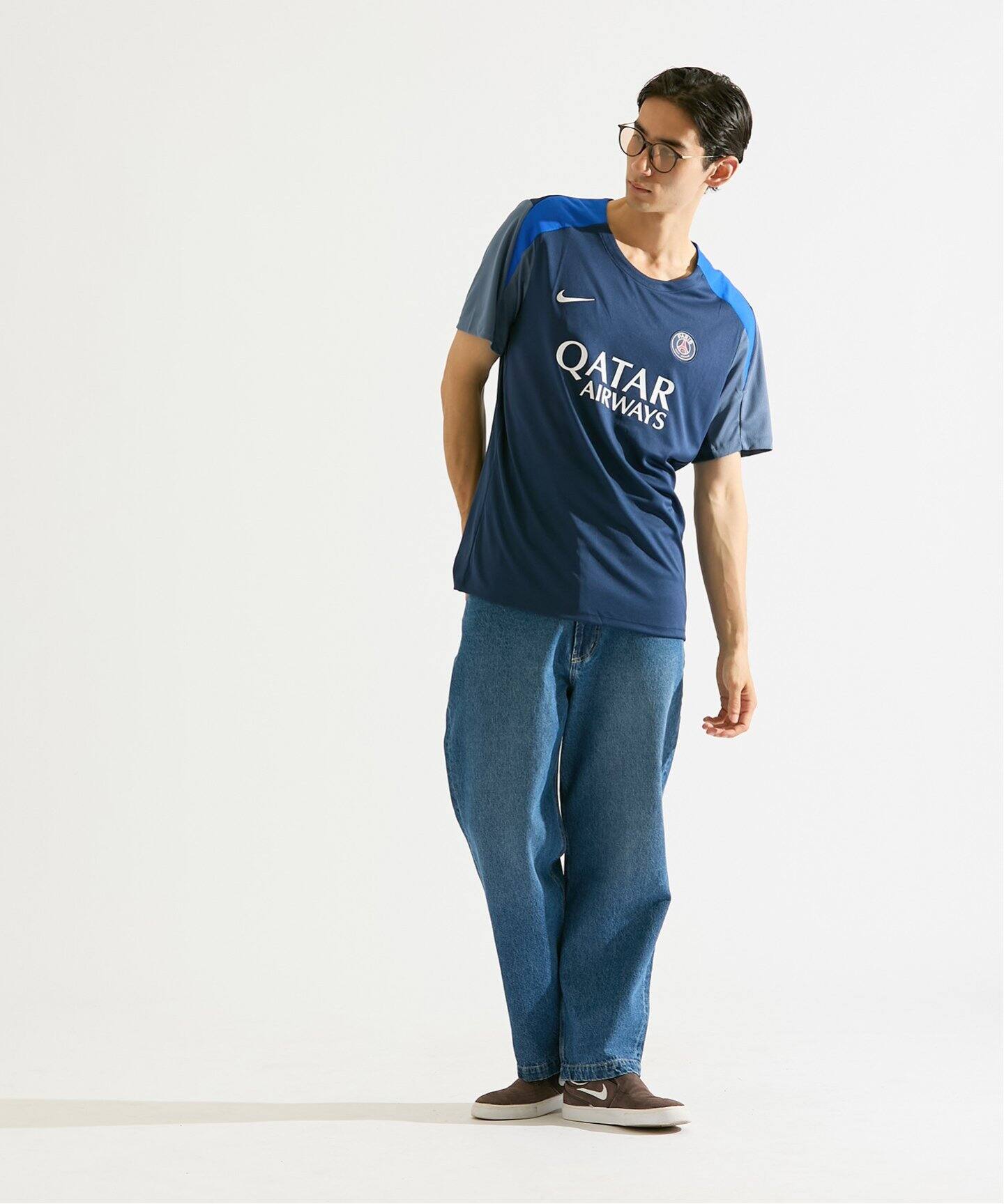 Nike Paris Saint-Germain シャツ ネイビー Nike Paris Saint-Germain シャツ ネイビー