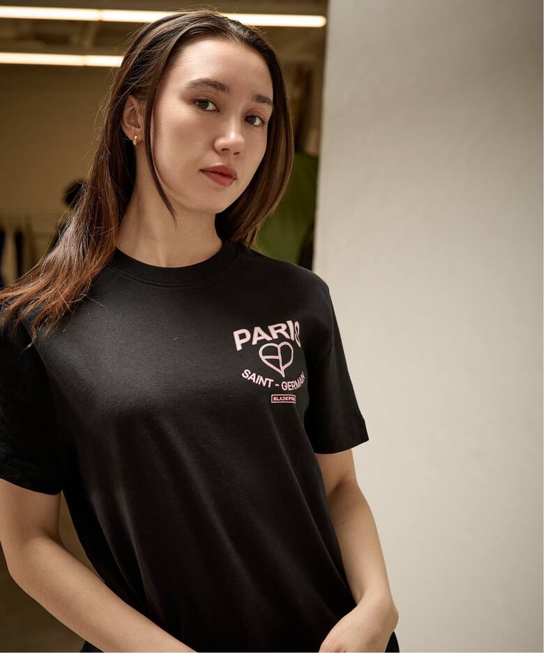 BlackpinkxPSG】Elevated Graphic TEE ST171- BLKPSG- BPP（Tシャツ 