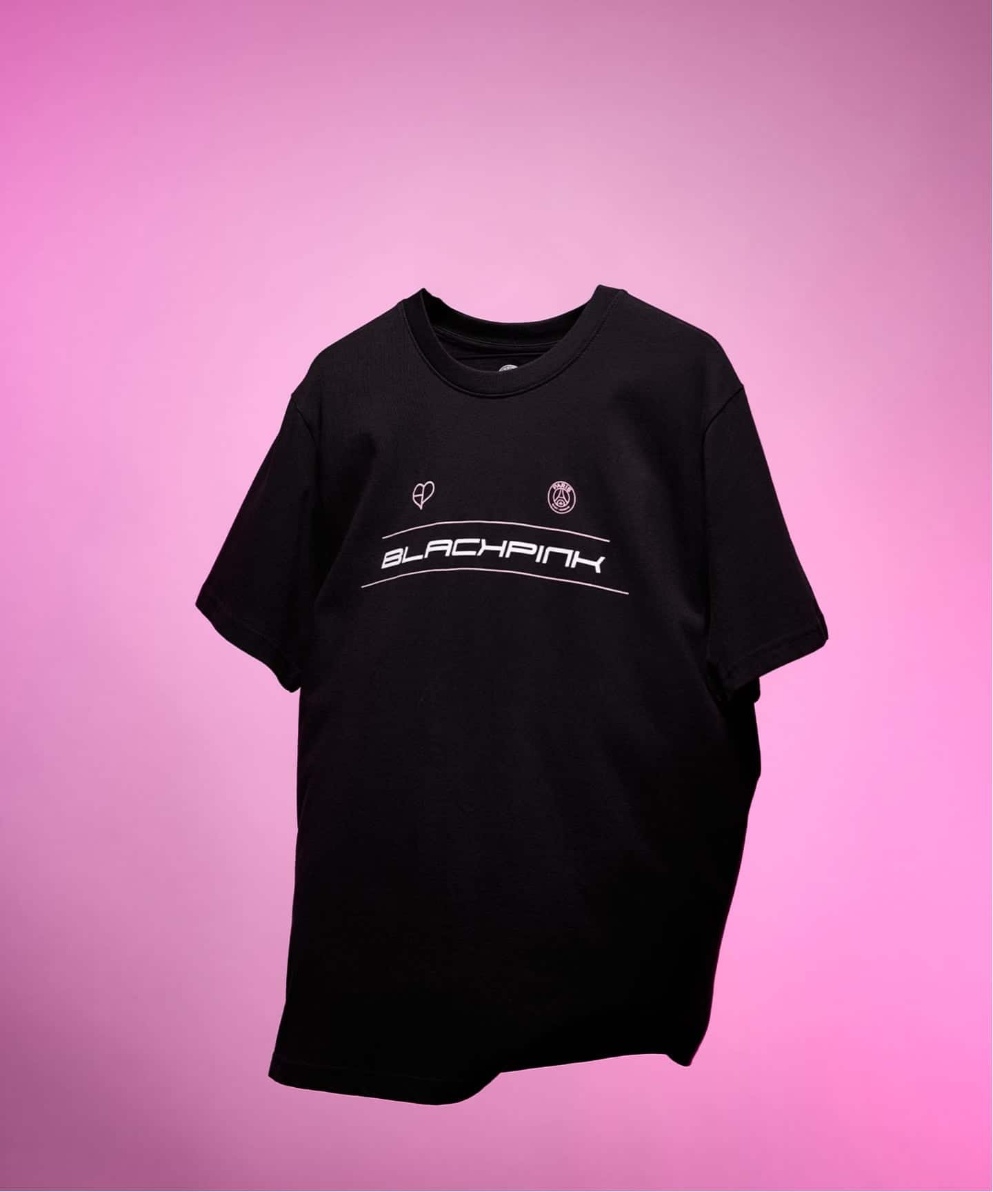 美品 Paris Saint-Germain セカンドポ－チ ブラック BlackpinkxPSG】Paris 16 Elevated TEE ST171- BLKPSG- BP2（T