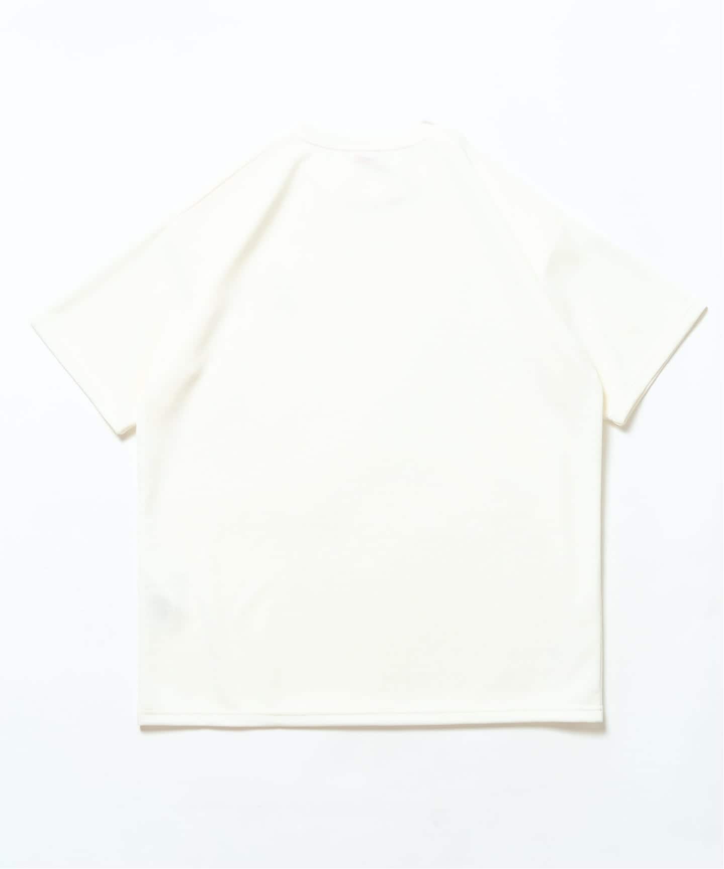 新品 リヴァプール 3D ゴールドエンブレム Tシャツ S 赤色 新品 リヴァプール 3D ゴールドエンブレム Tシャツ XL 赤色