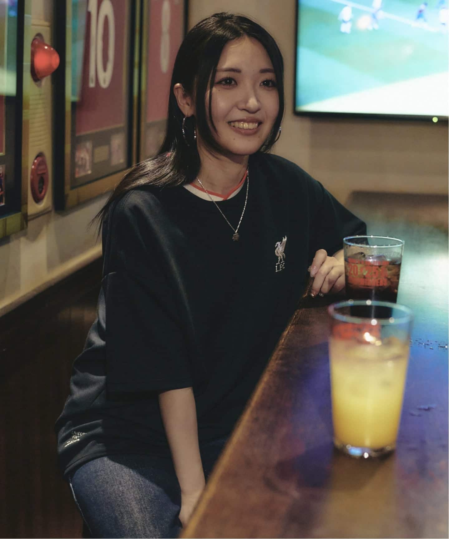 Liverpool FC / リバプール FC】3D METALLIC PRINT Tシャツ（T