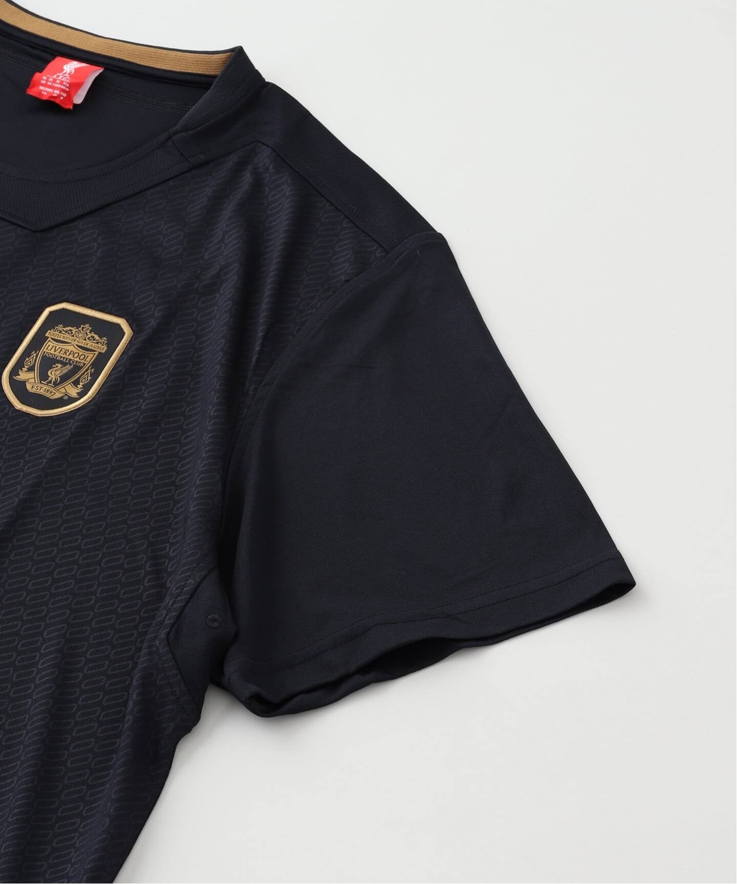 Liverpool FC / リバプール FC】BLK ISTANBUL 2005（Tシャツ