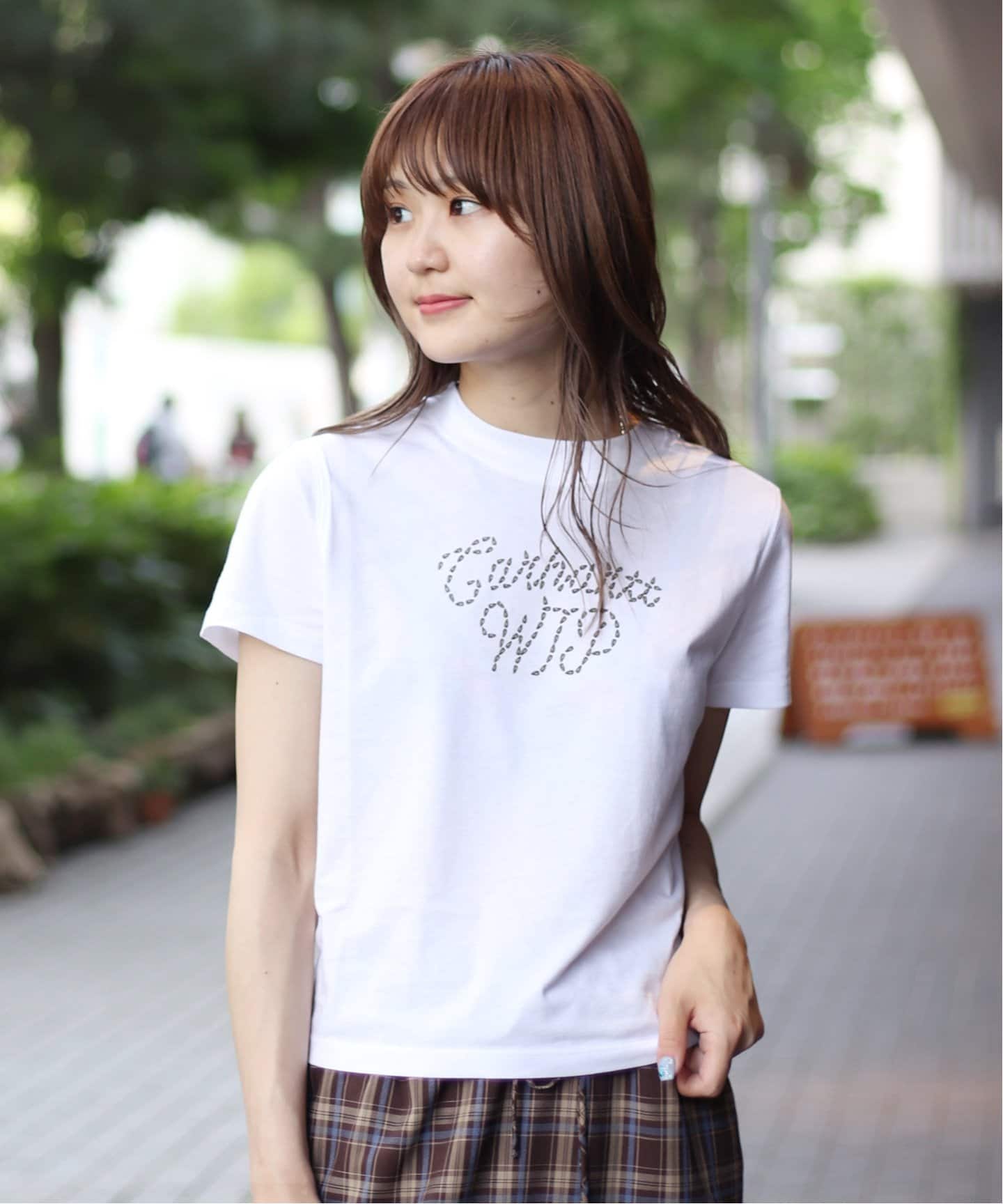★ドイツ発*carhartt WIP*新作*Sunflower Tシャツ/WHITE★ Carhartt WIP - カーハート・WIP・サンフラワー・グラフィックT