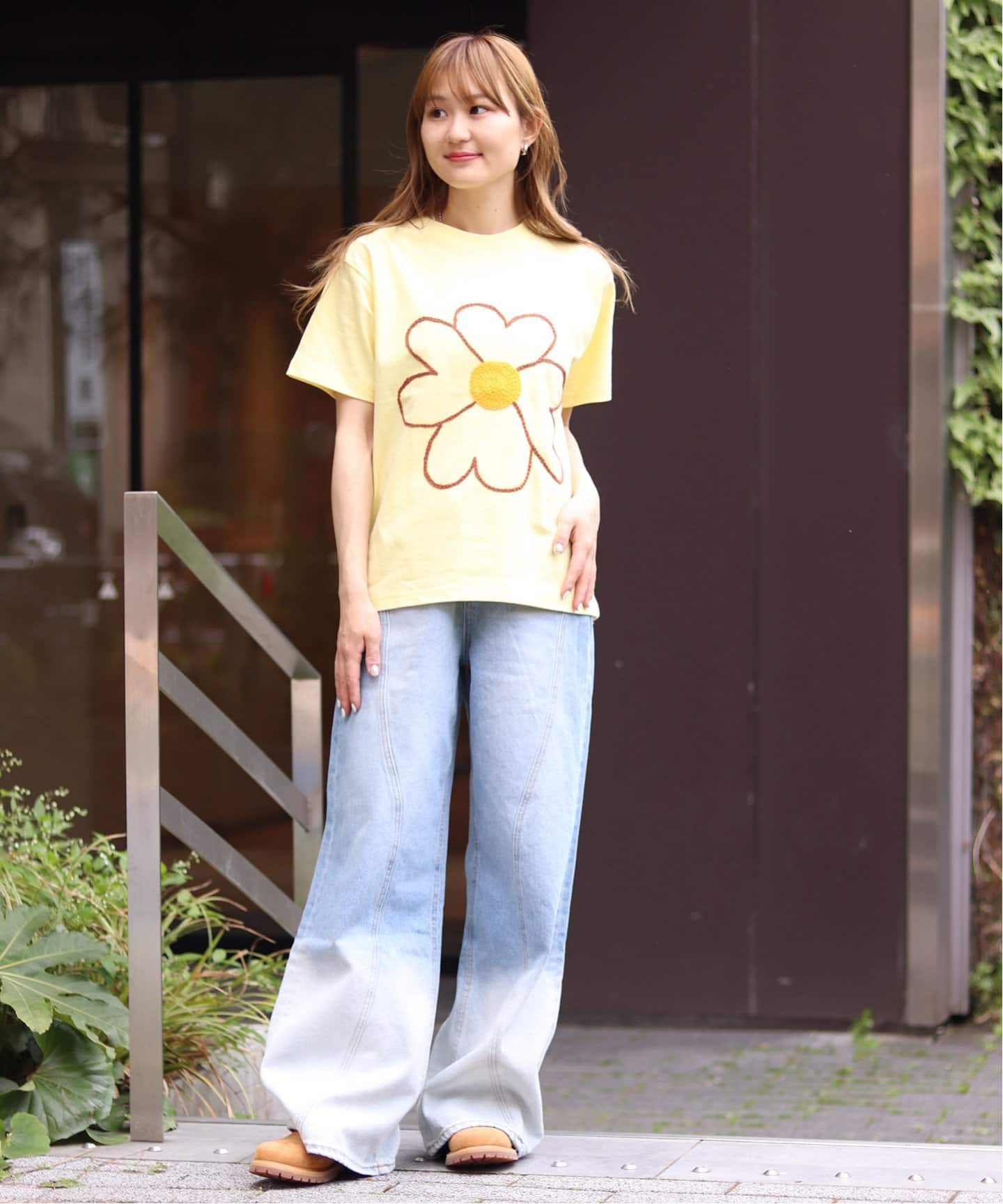 トップス Chah Chah FLOWER tee Chah Chah】