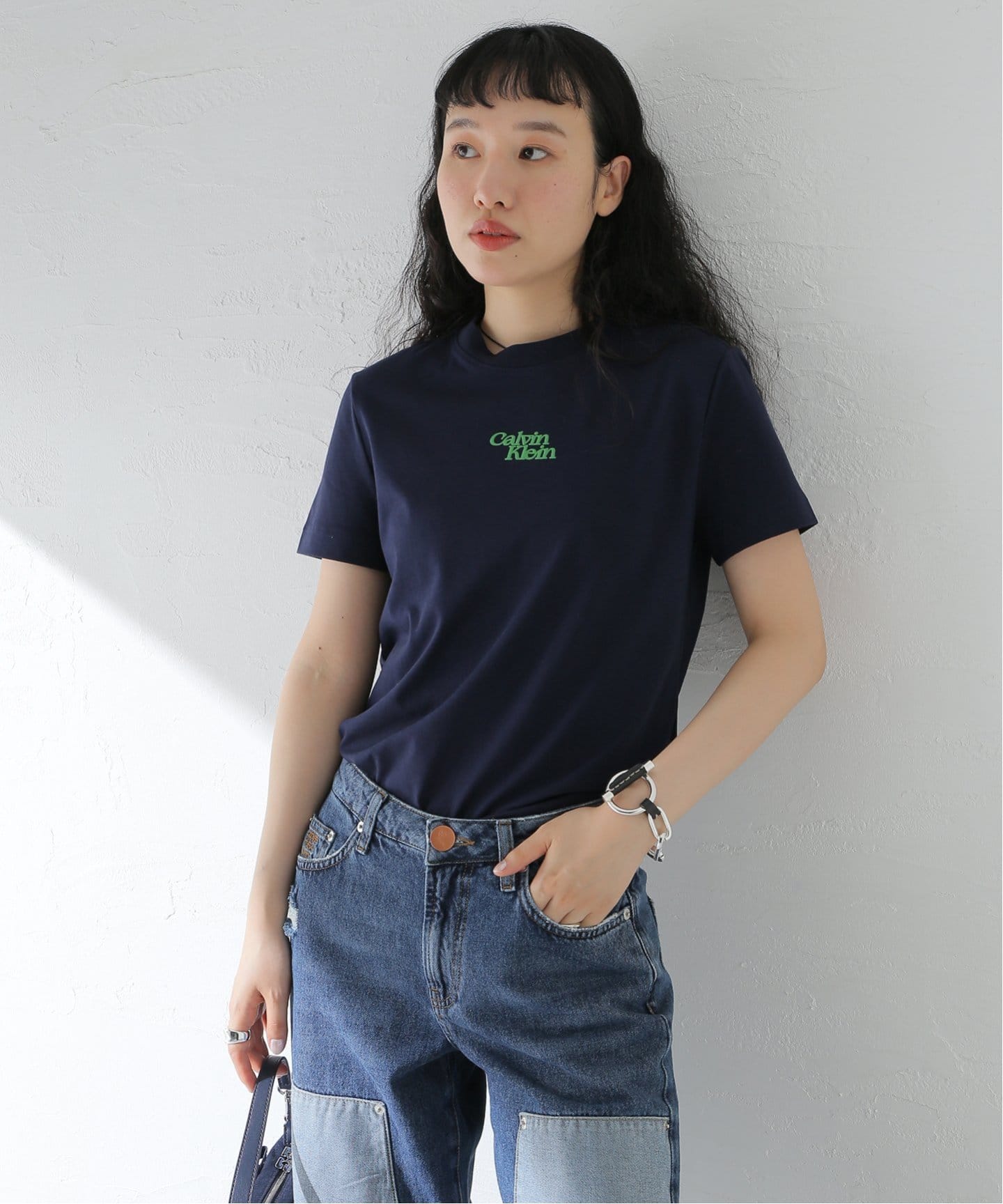 売れ筋商品|||カルバンクライン Tシャツ レディース トップス FLOCKED LOGO TEE - Print T-shirt - black Calvin Klein /カルバン クラインSS FLOCKED LOGO CREWNK TEE（T