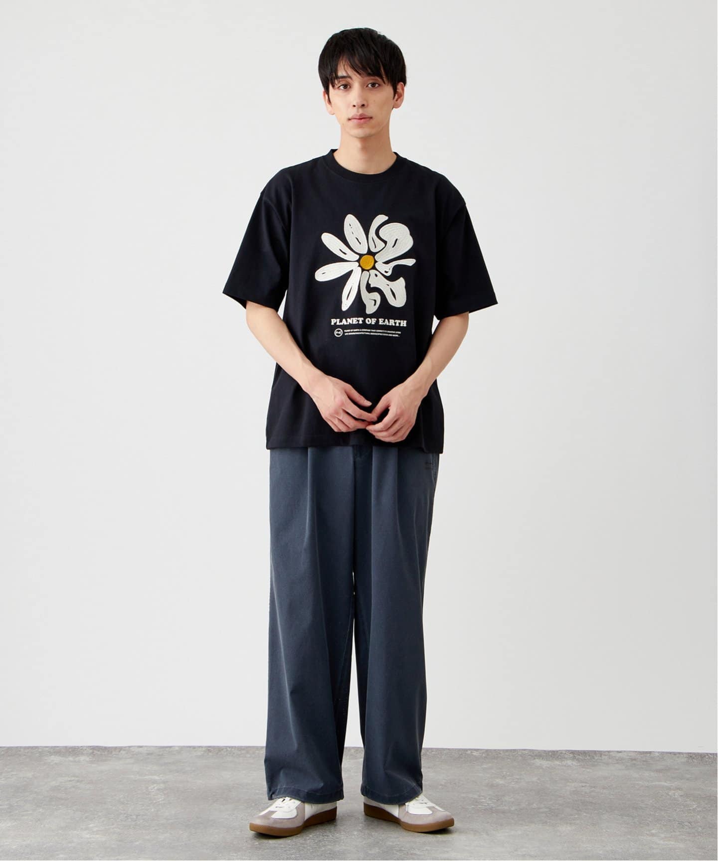 GIVENCHY 周りと差がつく一着に☆エンブロイダリー Tシャツ GIVENCHY(ジバンシィ) / エンブロイダリージップアップシャツ