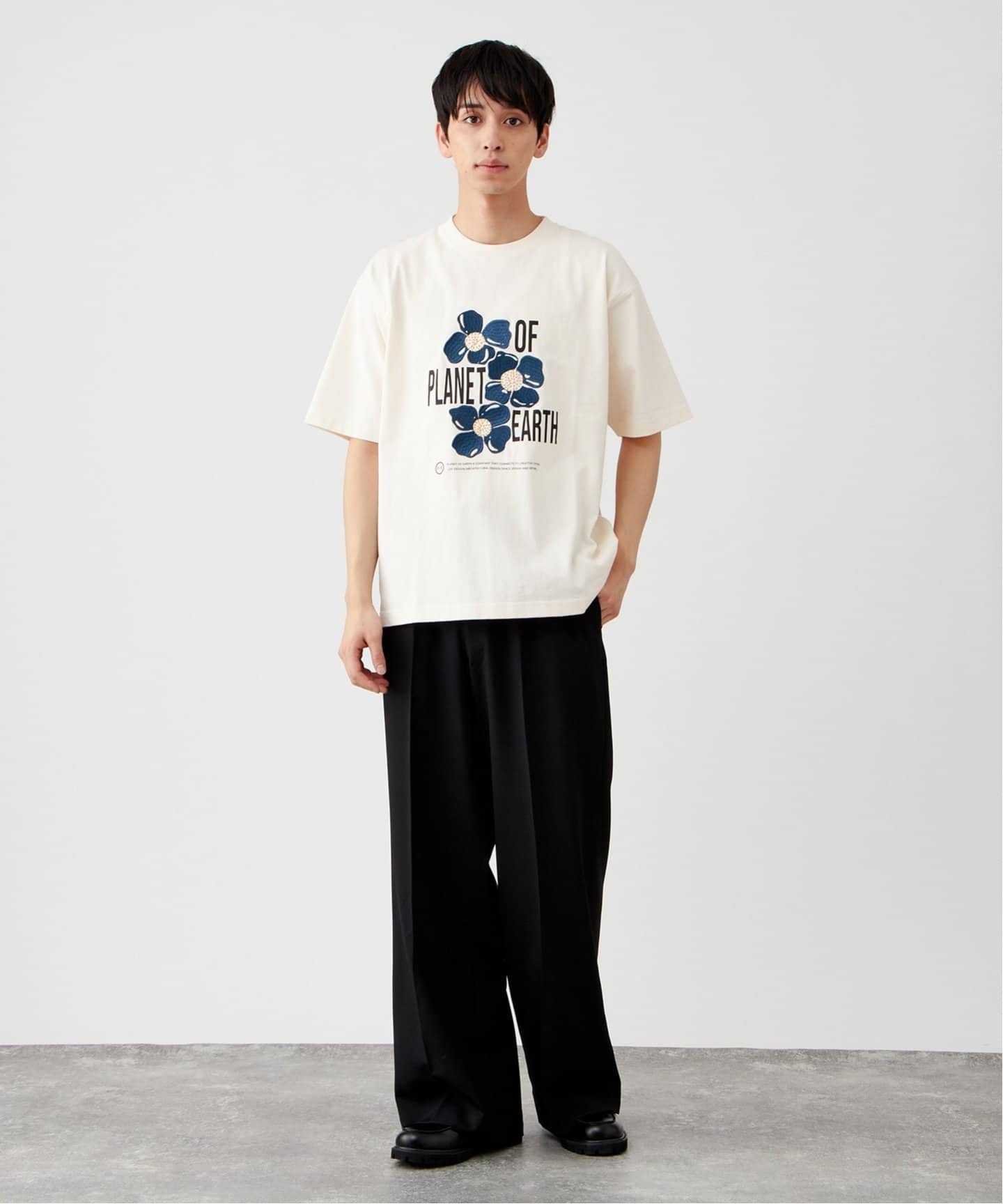 PLANET OF EARTH】フラワー エンブロイダリーTシャツ（Tシャツ