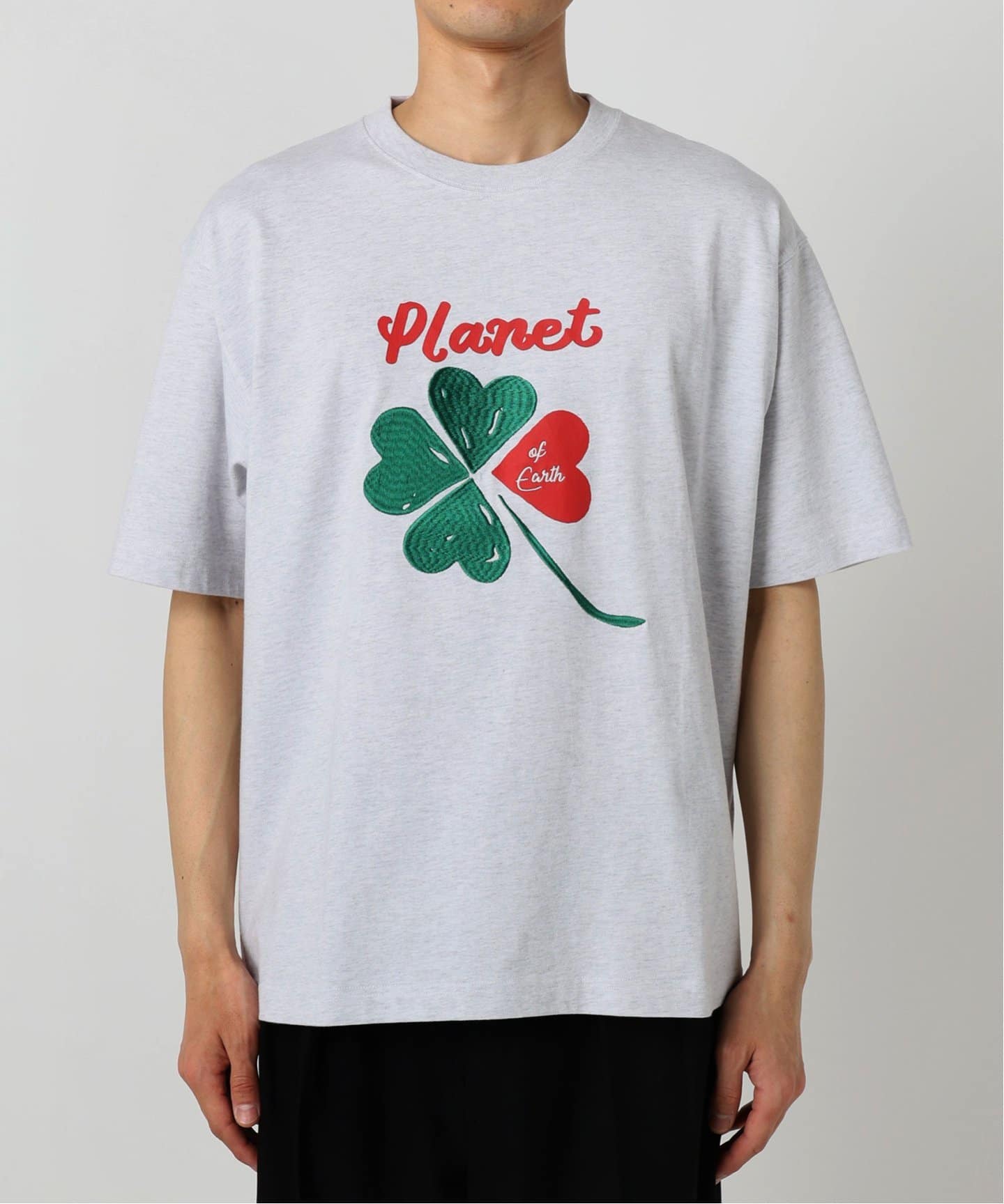 PLANET OF EARTH】フラワー エンブロイダリーTシャツ（Tシャツ