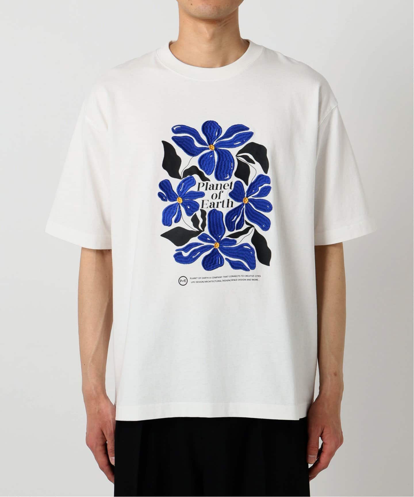 追加》【PLANET OF EARTH】フラワー エンブロイダリーTシャツ（Tシャツ