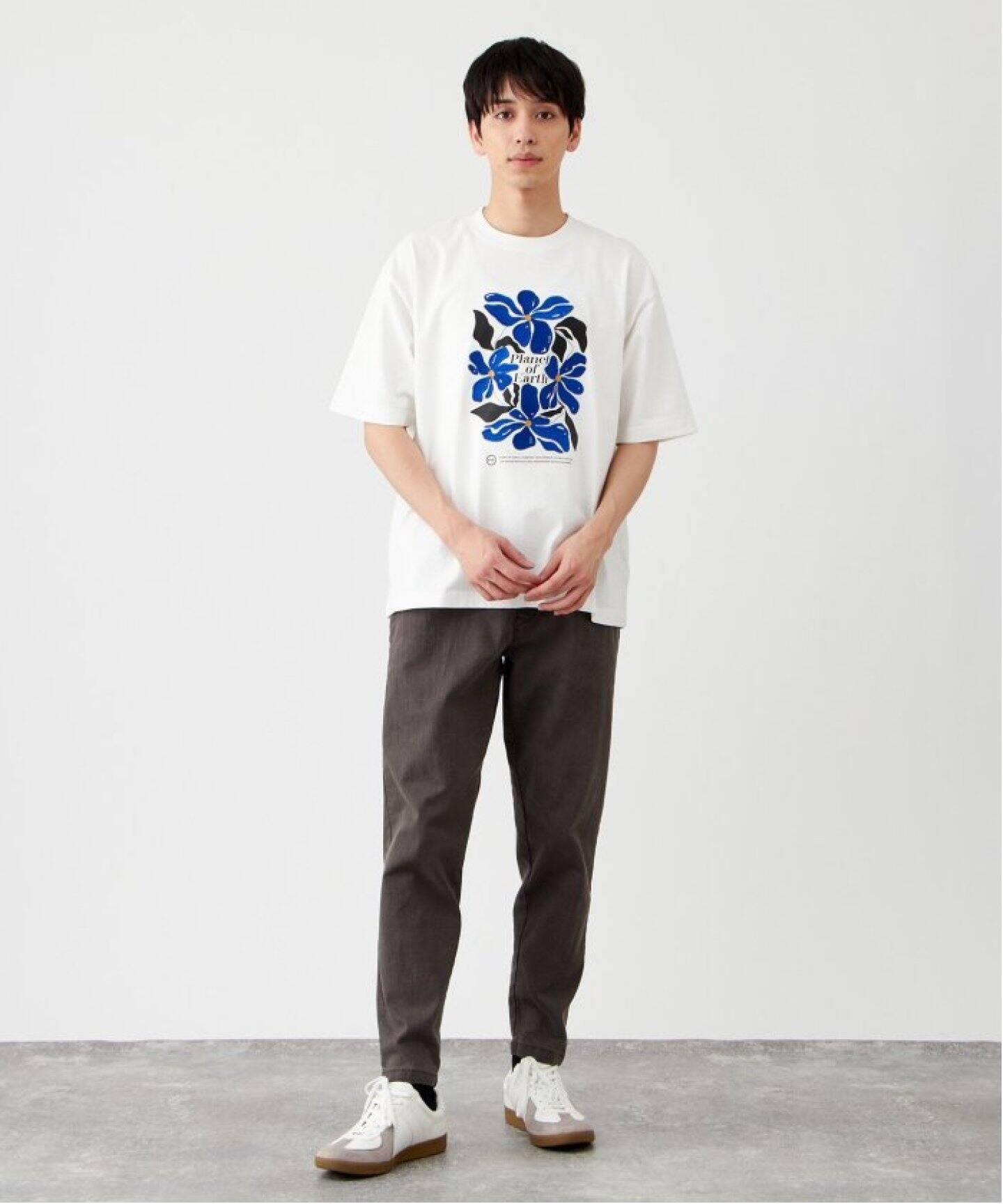 EARTHページ 追加3》【PLANET OF EARTH】フラワー エンブロイダリーTシャツ