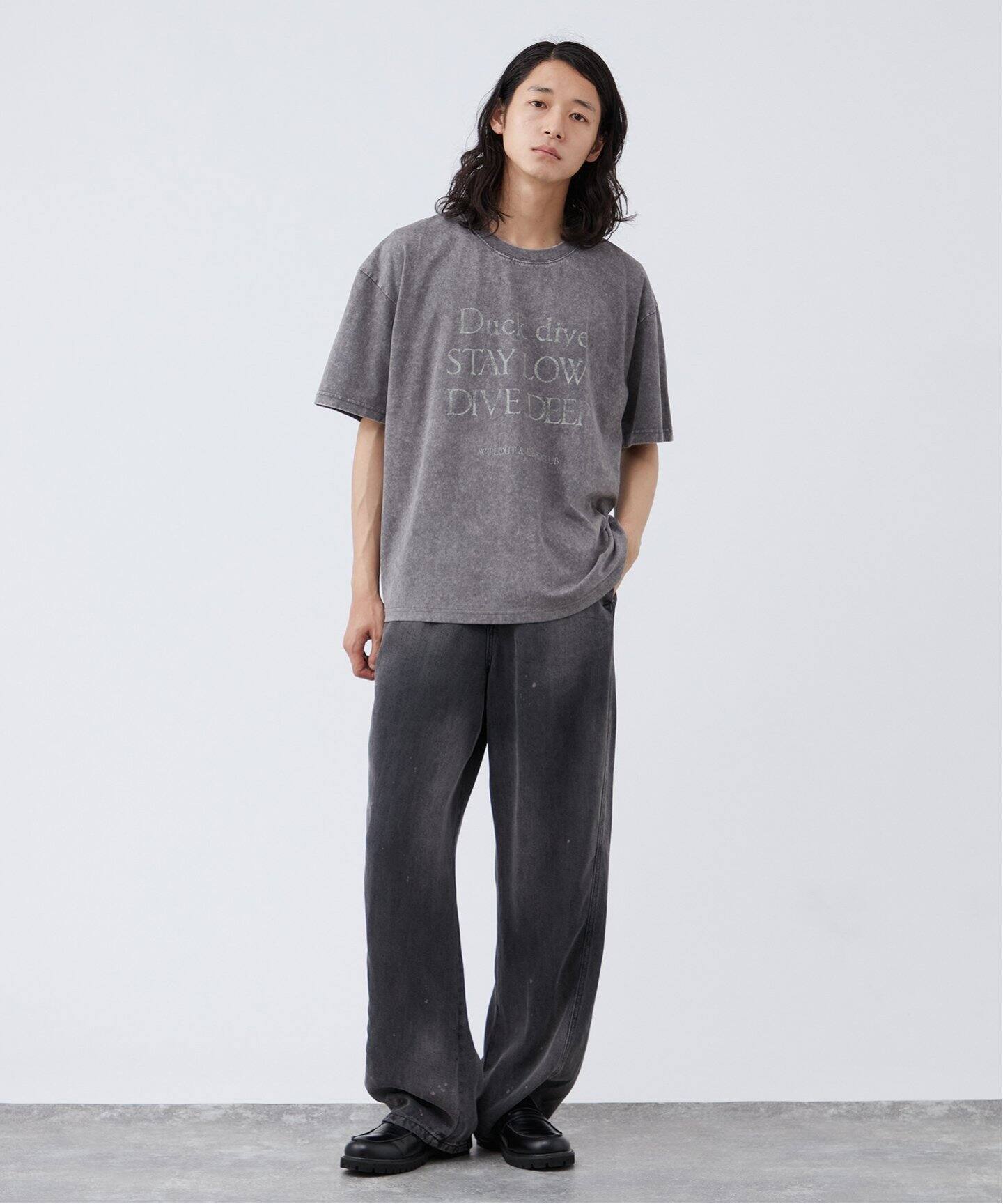 ピグメント加工 プリント クルーネックTシャツ（Tシャツ