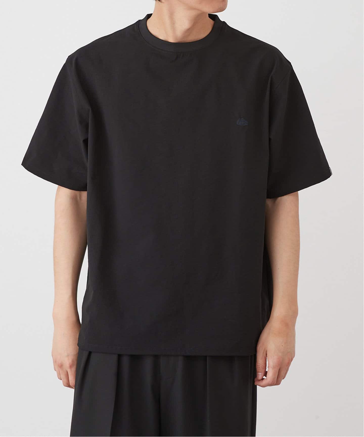 新作☆【SAINTLAURENT】クラシック クルーネック 半袖 Tシャツ PERFORMANCE T-SHIRT クルーネックTシャツ 半袖 ウォッシャブル