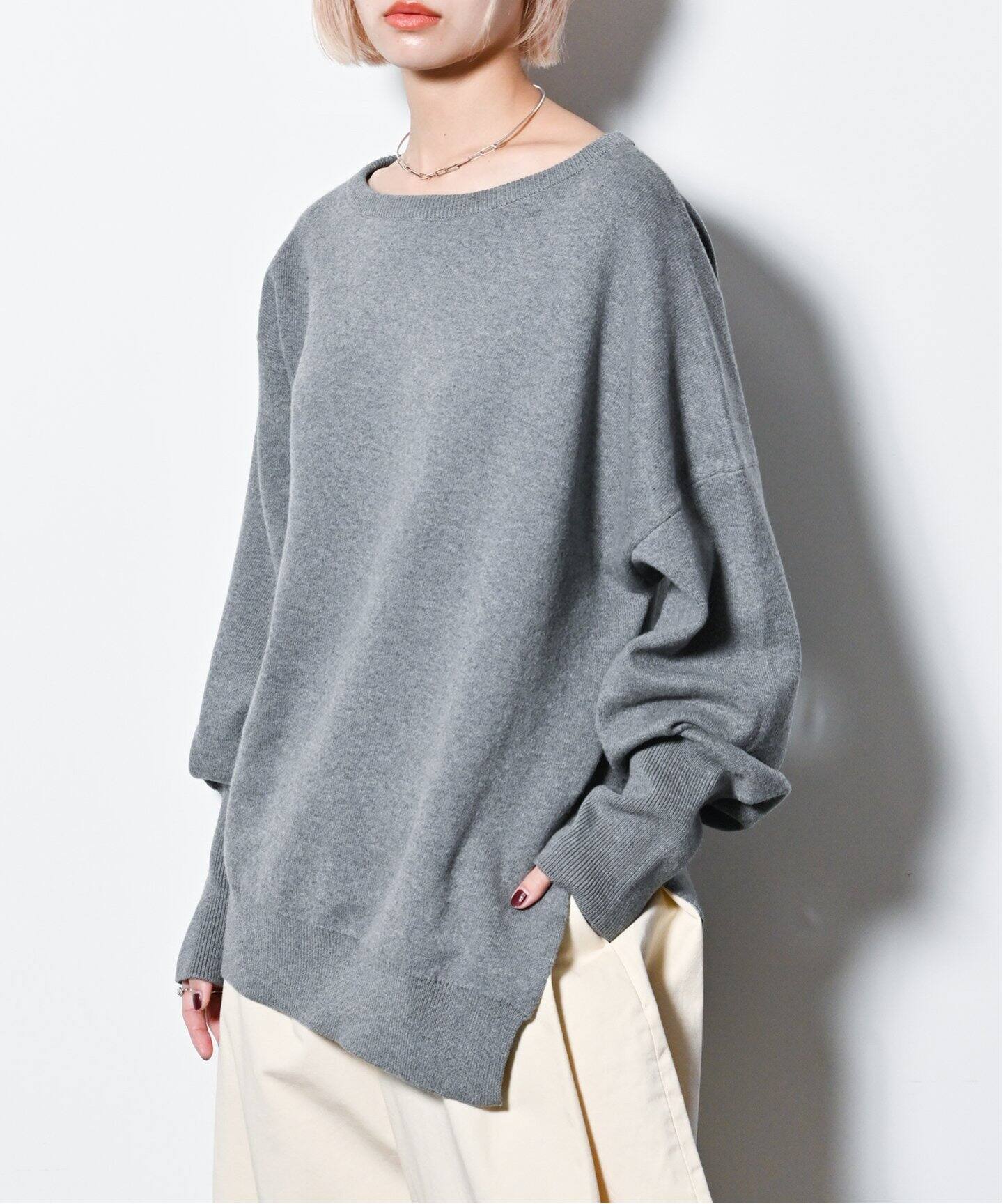 OFF-SHOULDER COTTON SWEATER：ニット（ニット／セーター）｜CITYSHOP  