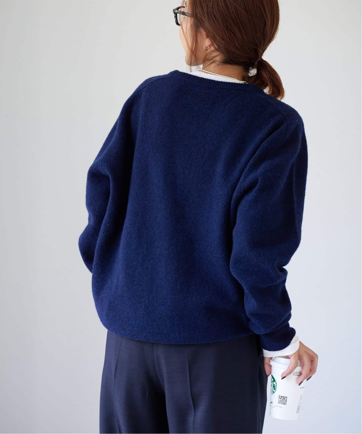 シグネチャー7G Vネックプルオーバー ウール100%（ニット／セーター