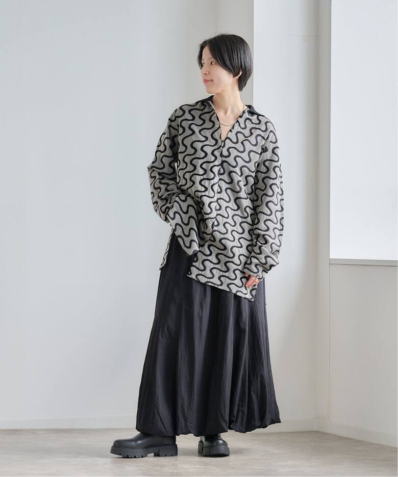 A CCORDION SHINY WAVY PATTERN KNIT SHIRT（ニット／セーター