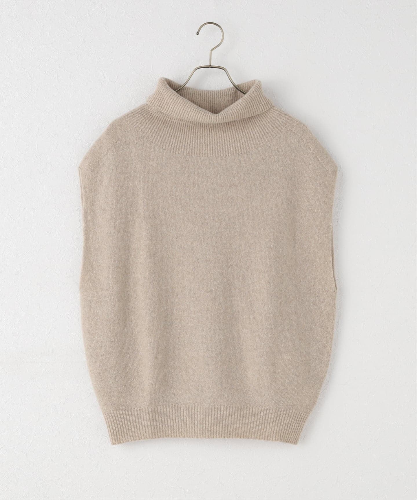 【完売品】spick&span / オフタートルニットベスト オフタートルニットベスト（ベスト）｜Spick and Span（スピック
