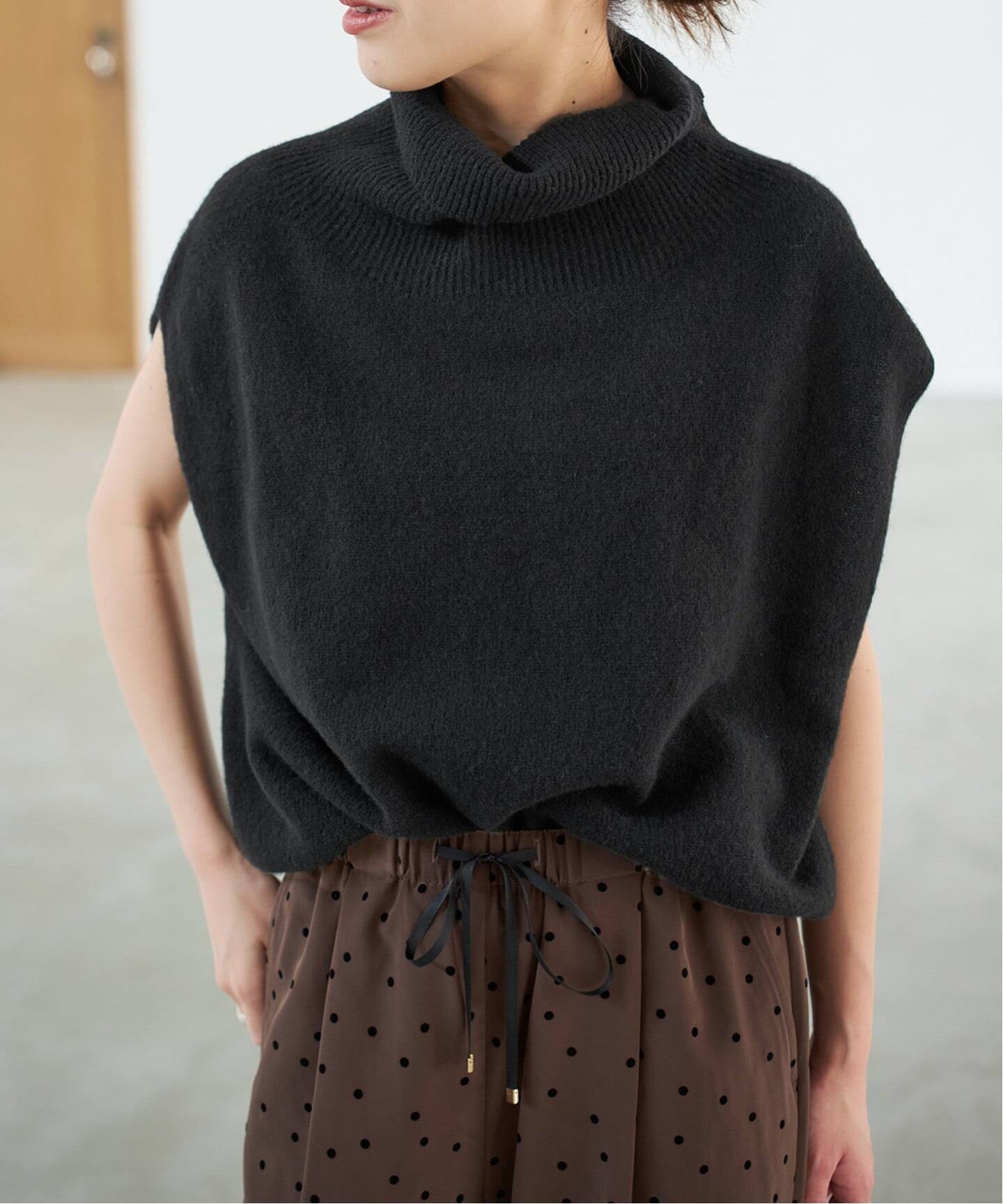 WEB限定 / 追加》オフタートルニットベスト（ベスト）｜Spick and Span