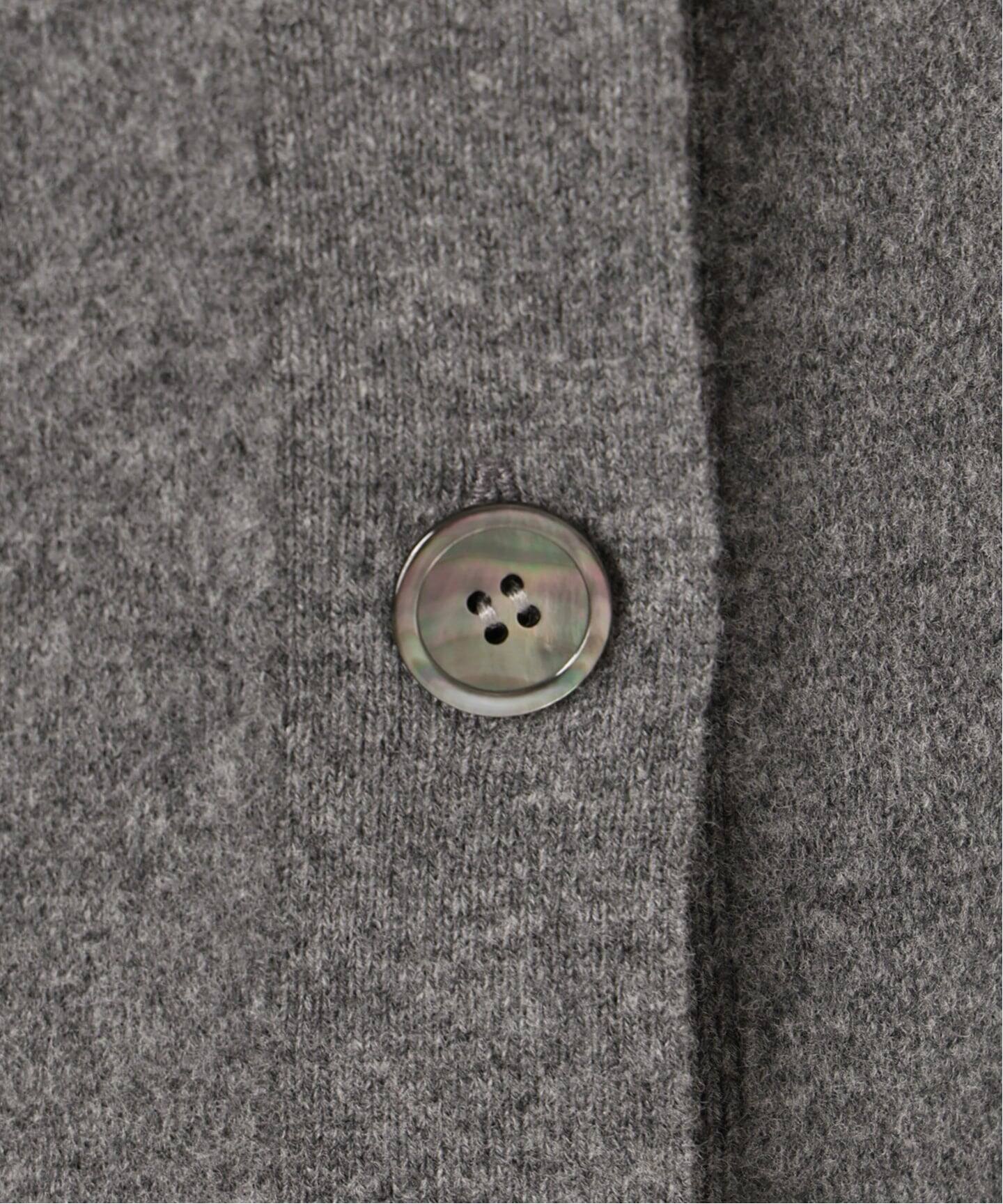 ロゴジャガードVネックカーディガン（カーディガン）｜Spick and Span