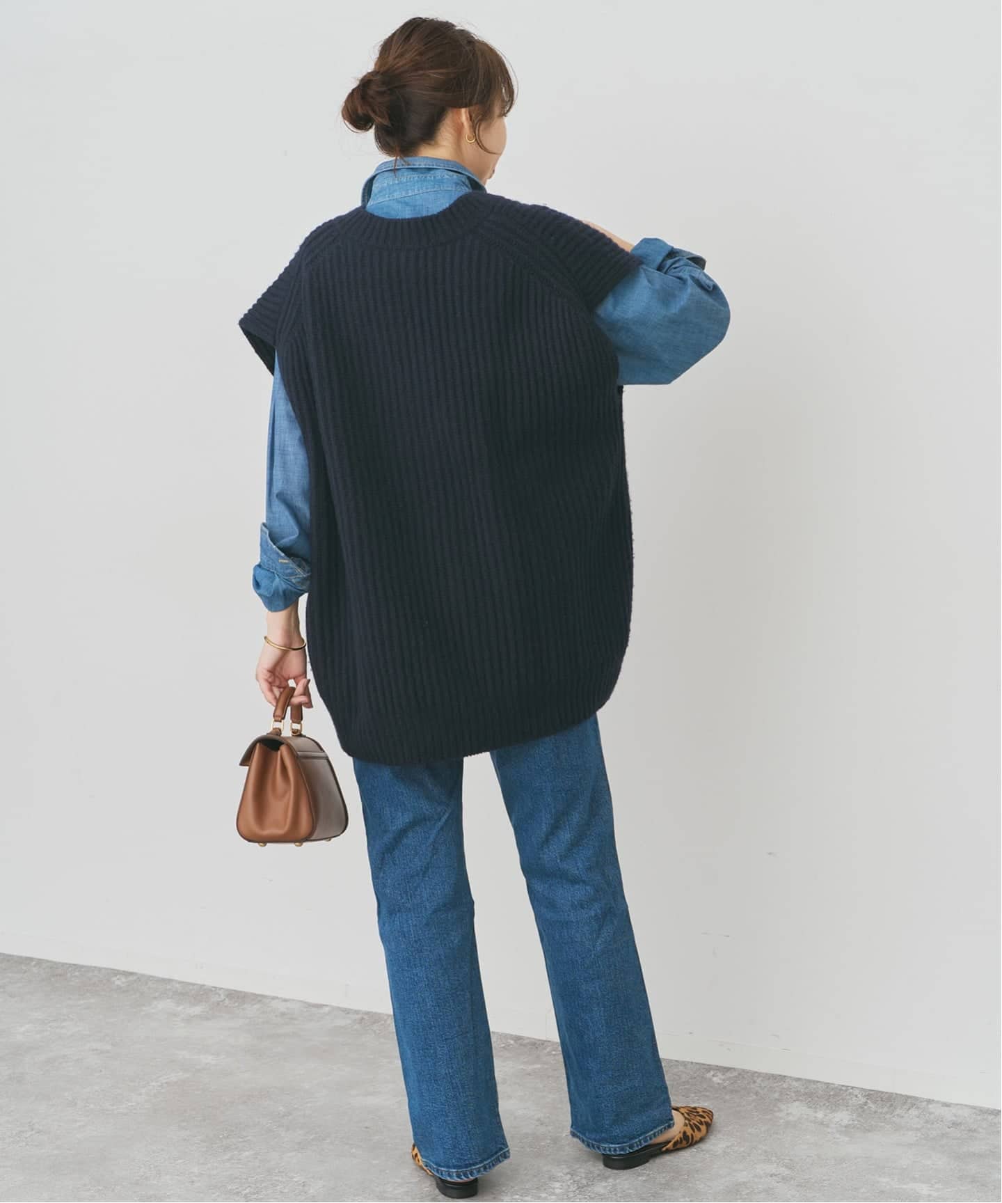 オーバーサイズVネックニットベスト（ベスト）｜Spick and Span