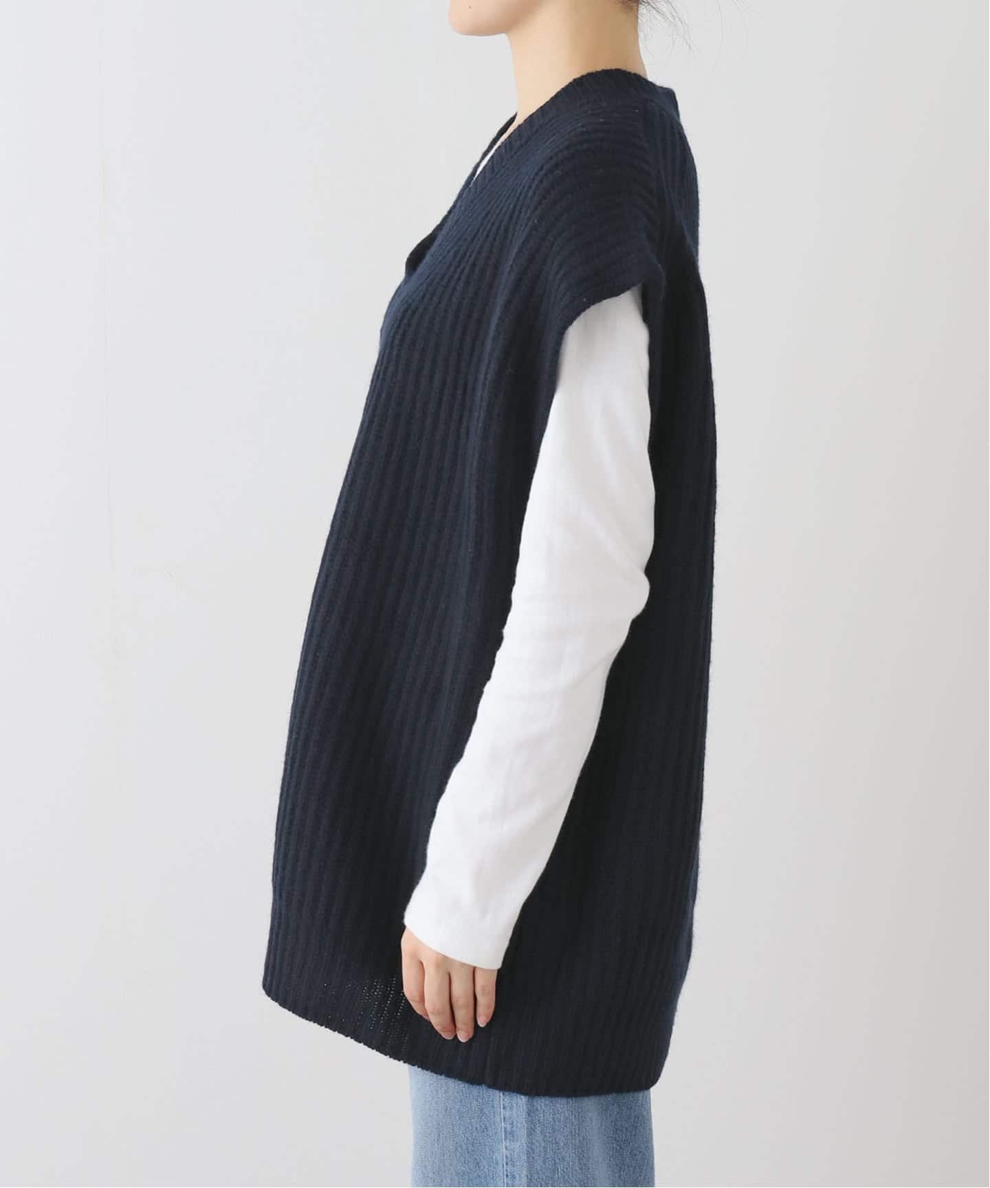 オーバーサイズVネックニットベスト（ベスト）｜Spick and Span