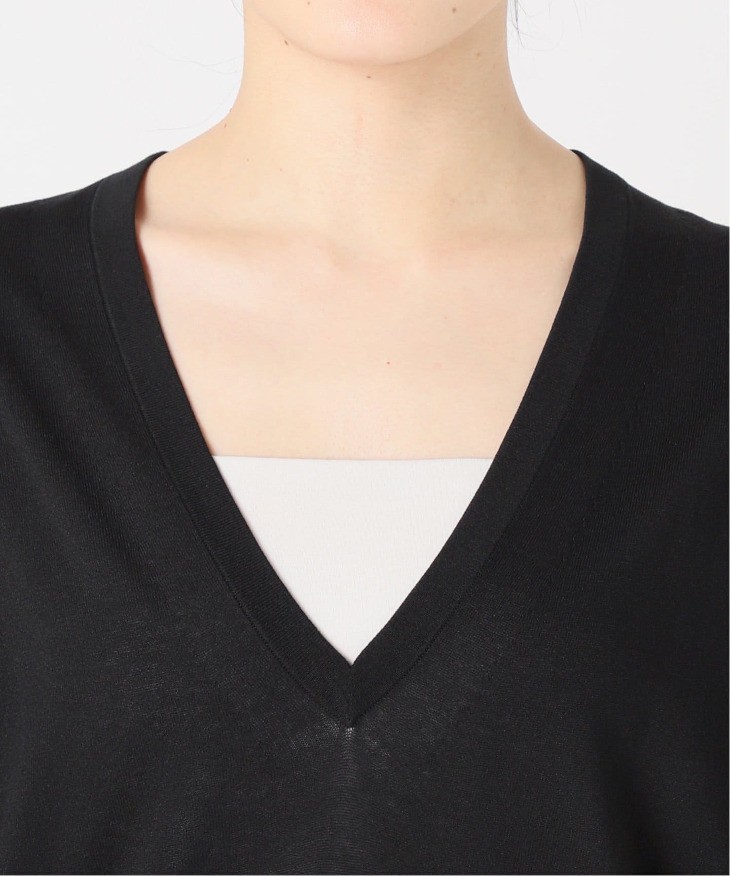 シルキーヤーンVネックプルオーバー（ニット／セーター）｜Spick