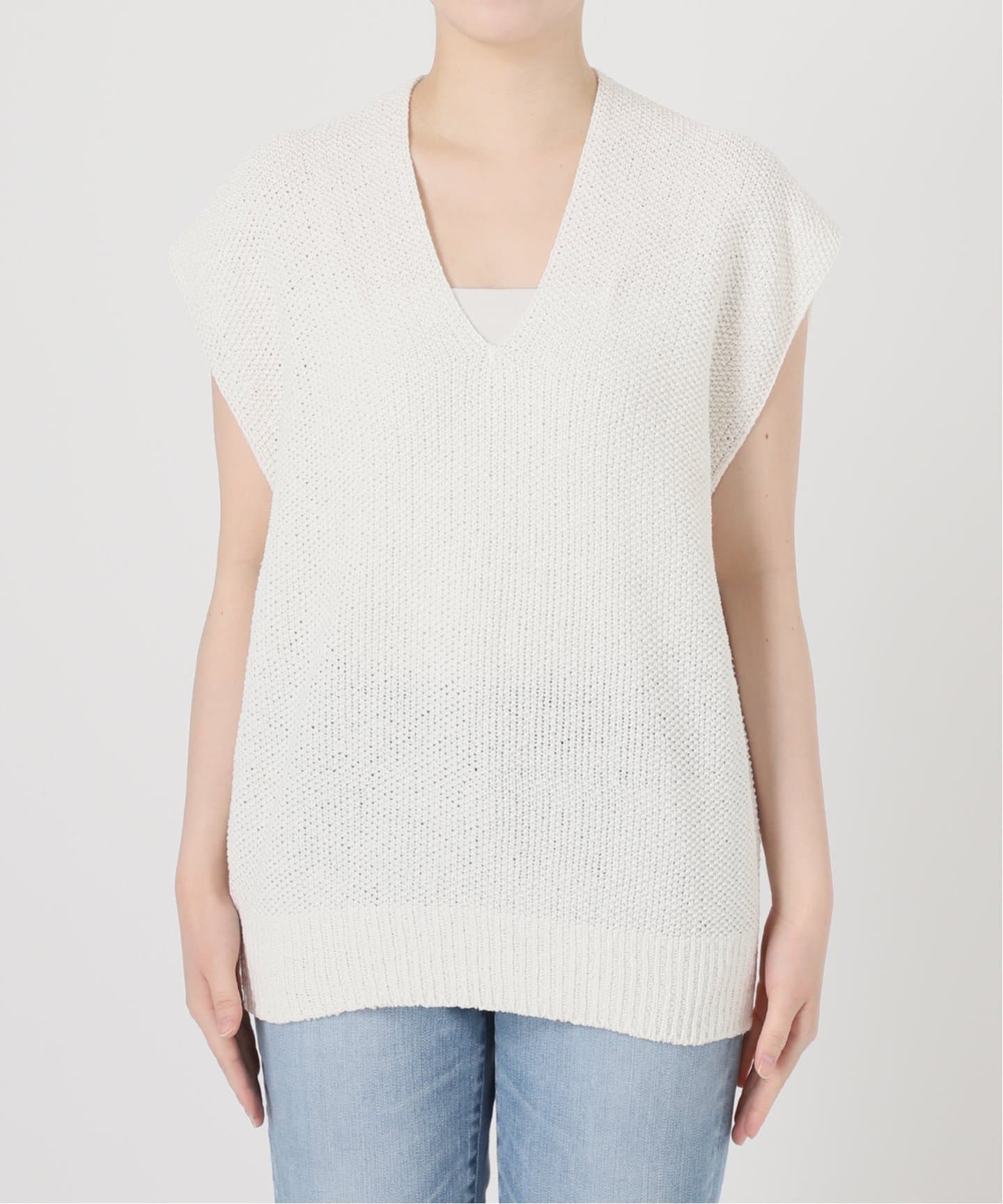 Spick & Span ホワイト ニットベスト ペーパーヤーンルーズニットベスト（ベスト）｜Spick and Span