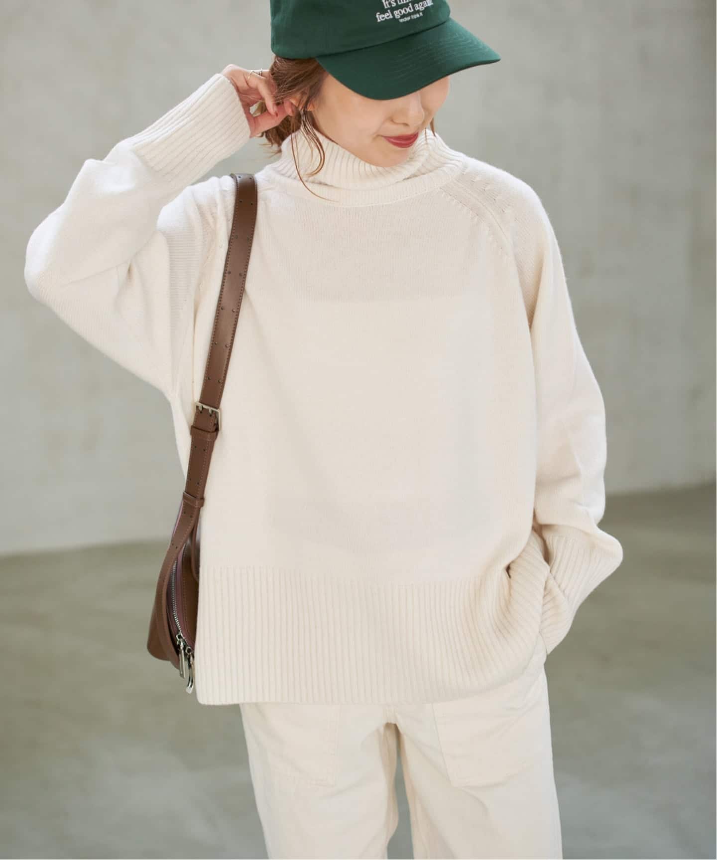 ウールカシミヤ ラグランタートルニット（ニット／セーター）｜Spick