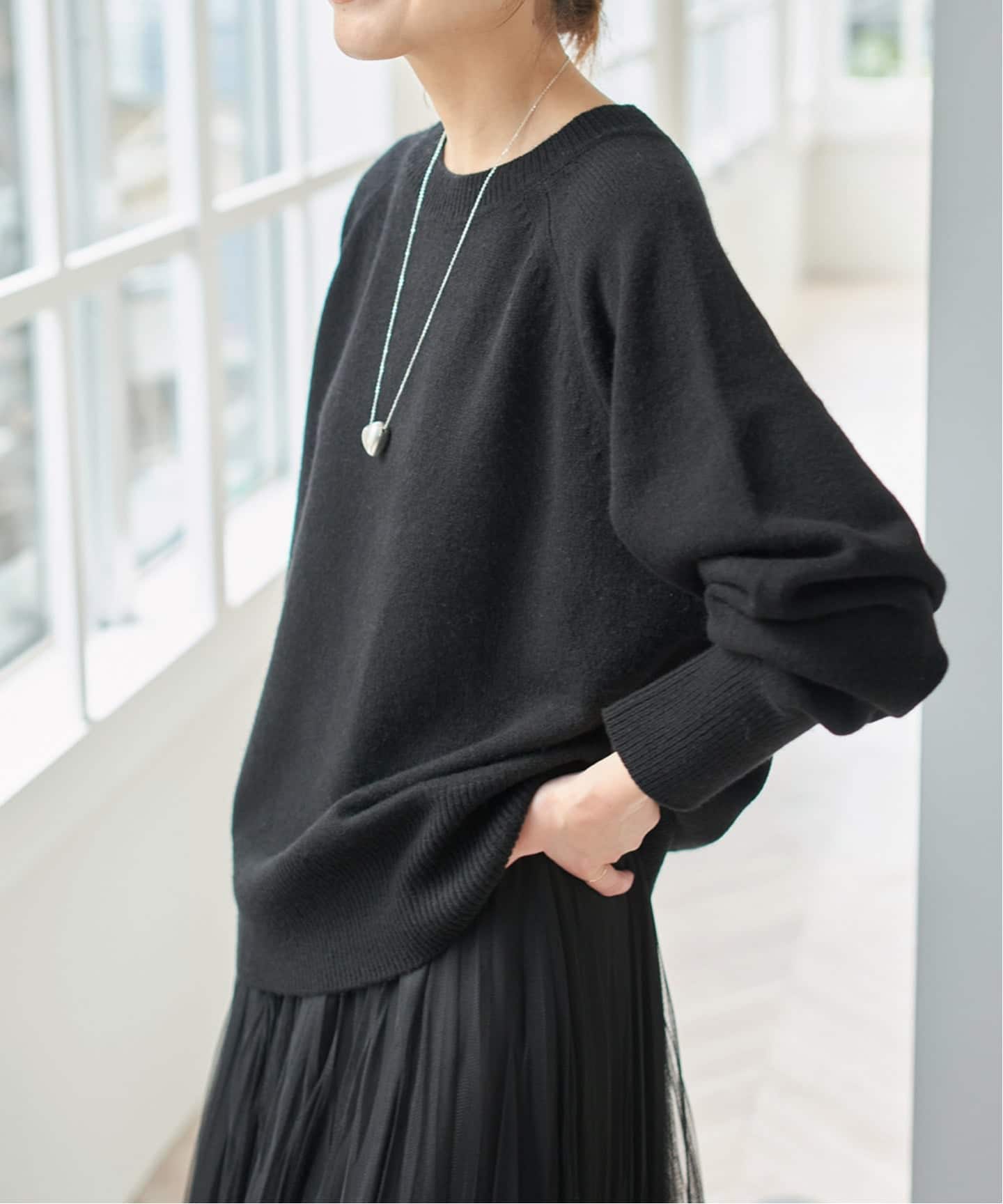 WEB限定カラー有り》ウールカシミヤ ラグランクルーネックニット