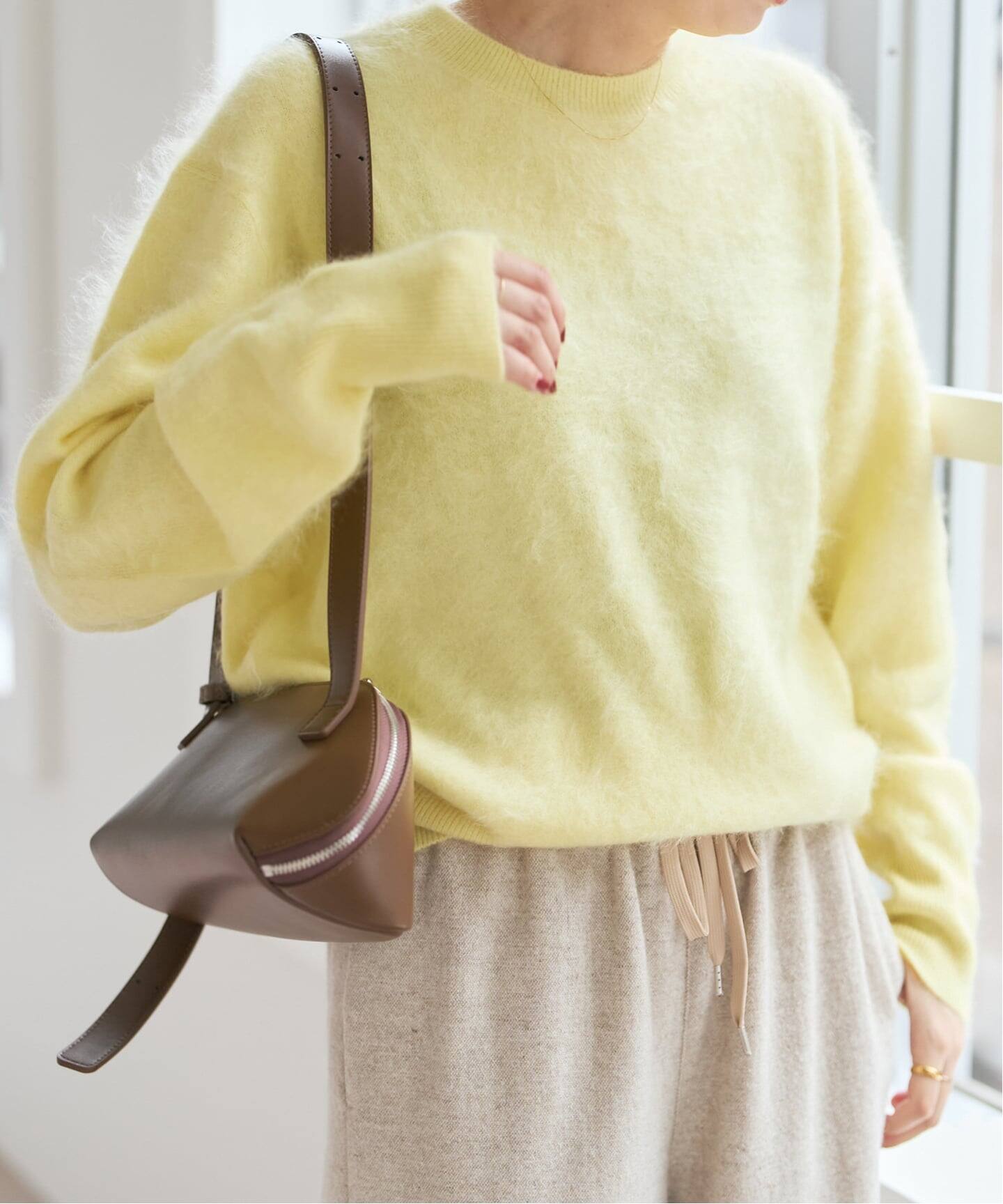 ファーカシミヤクルーネックプルオーバー（ニット／セーター）｜Spick